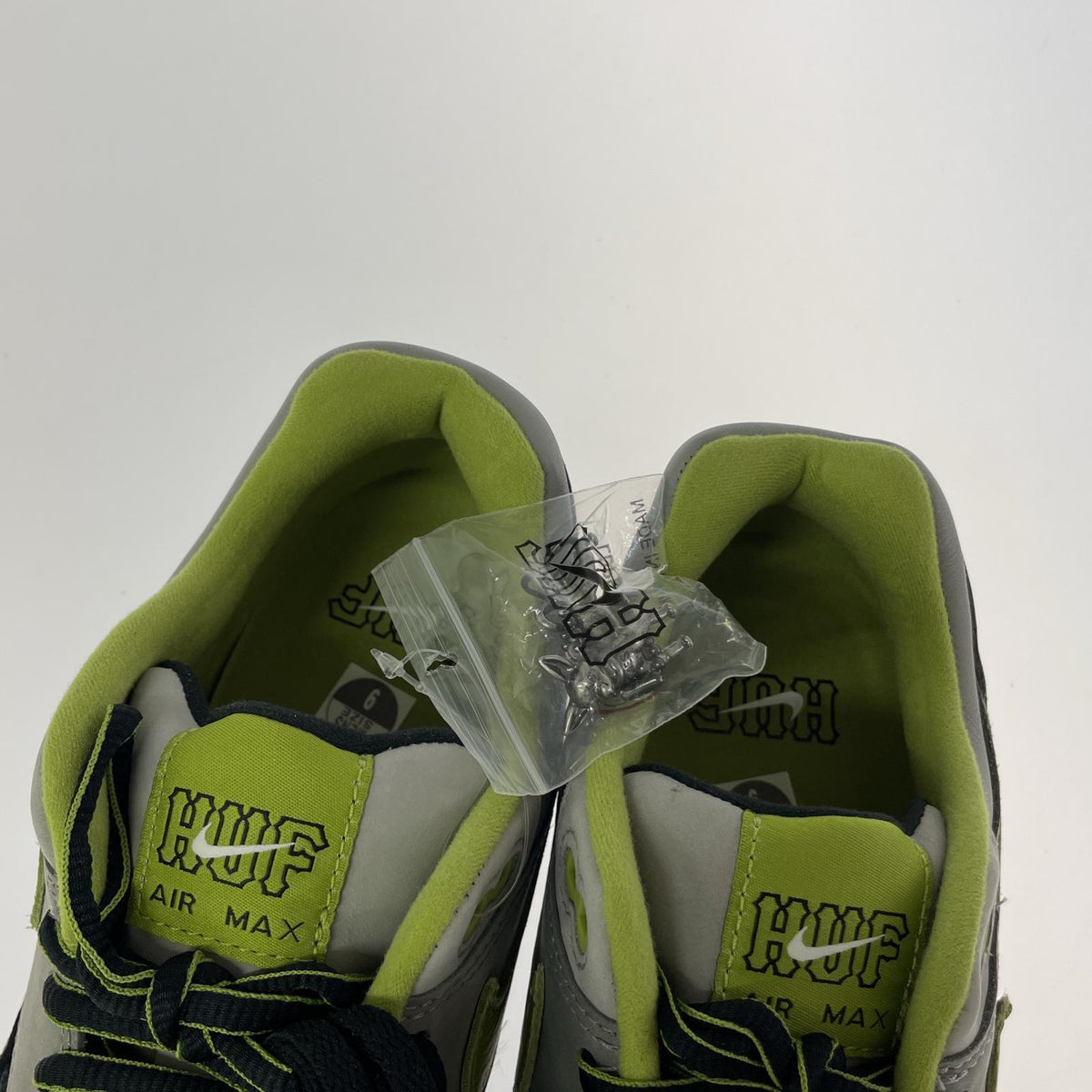 スニーカー HUF/AIR MAX 27cm (US9 UK8 1/2 EU44) グレー
