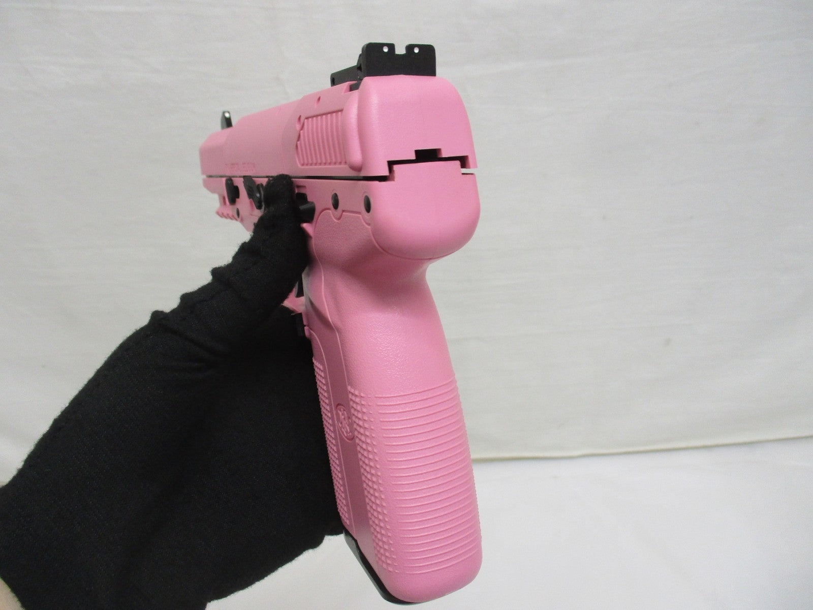 マルシン FN Five-seveN CO2ガスブローバック ver2 ピンク ガン