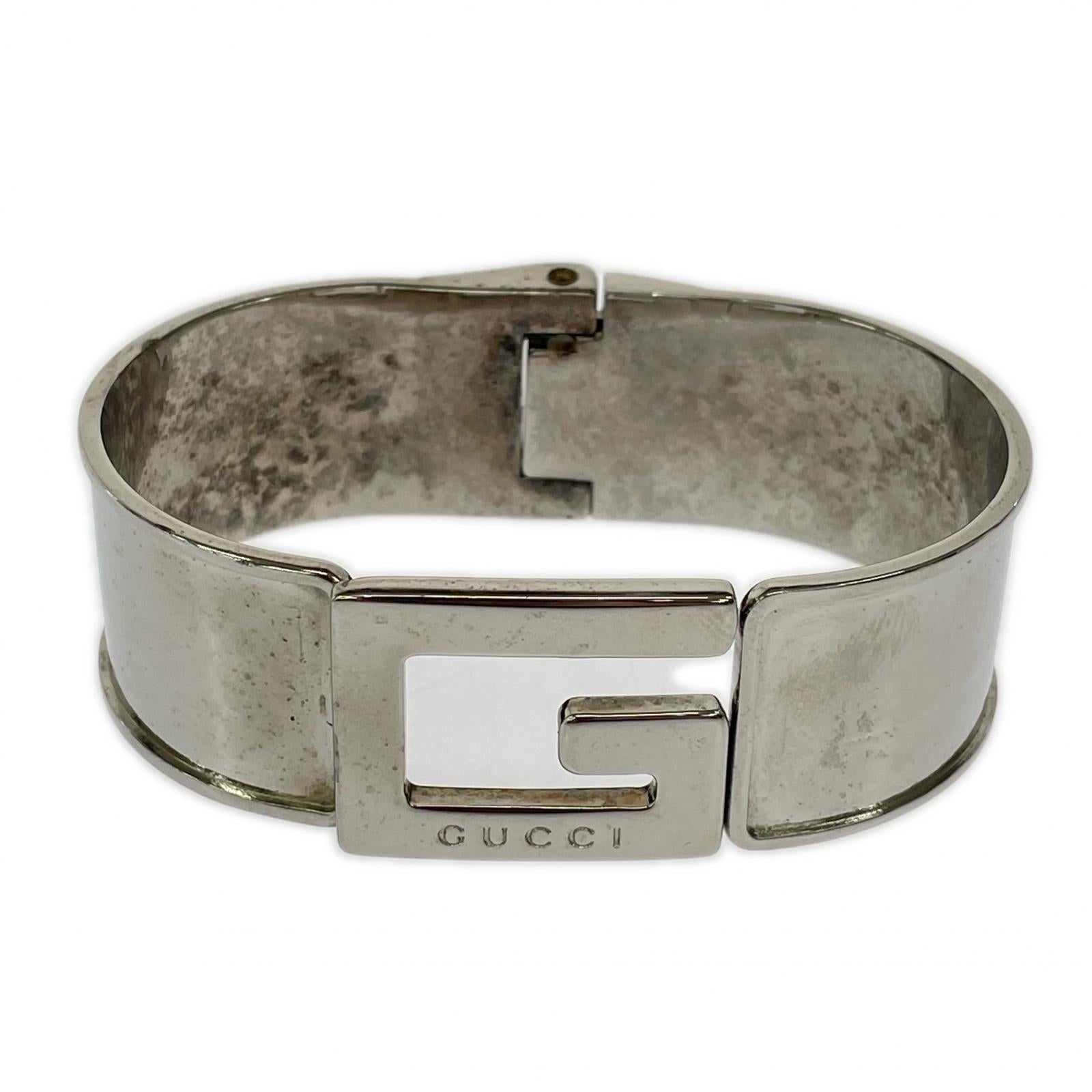 GUCCI Gアイコン ロゴモチーフ ブレスレット
