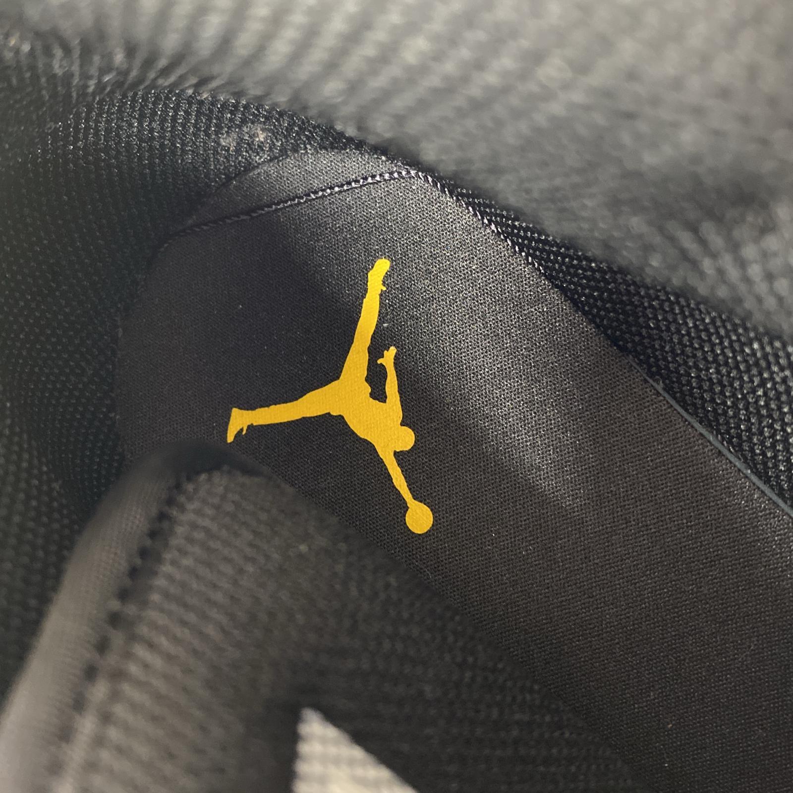スニーカー Air Jordan 1 Mid "Yellow Ochre" 28cm (US10 UK9 1/2 EU46)