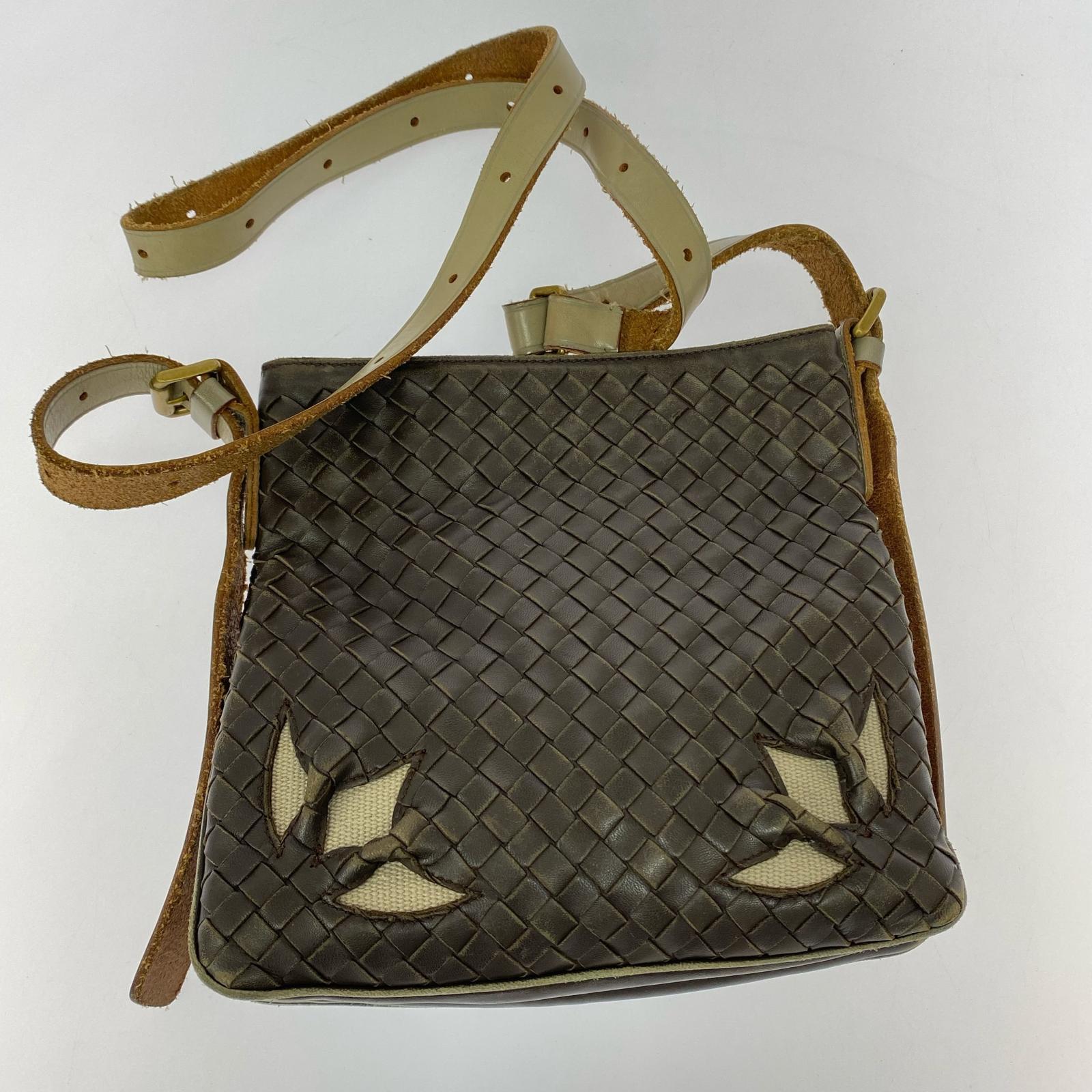Bottega Veneta 茶バッグ