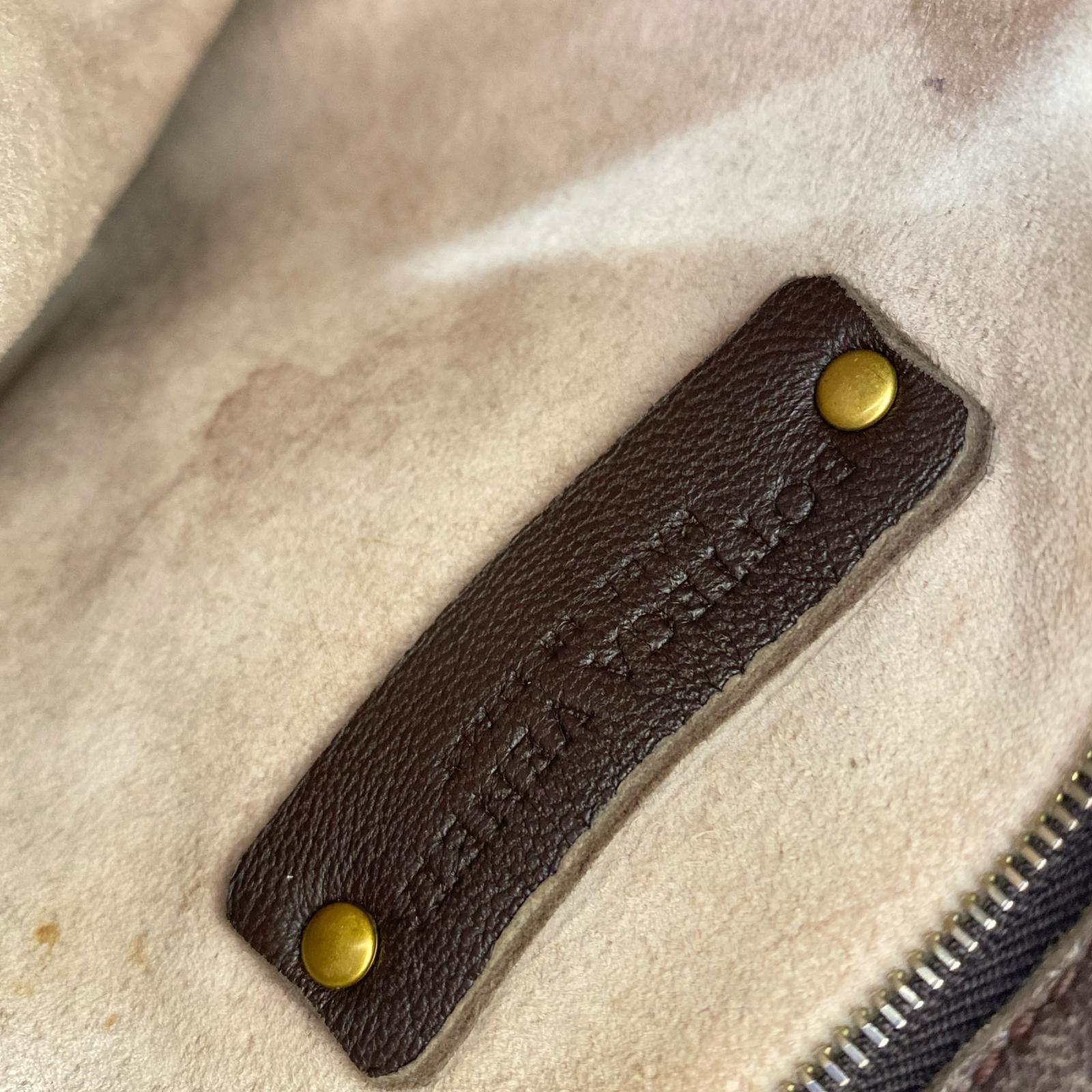 Bottega Veneta 茶バッグ