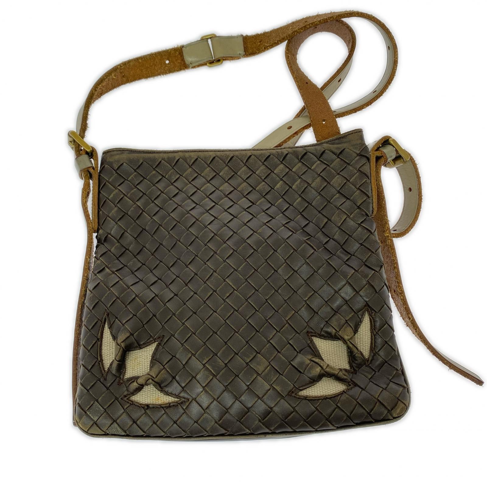 Bottega Veneta 茶バッグ