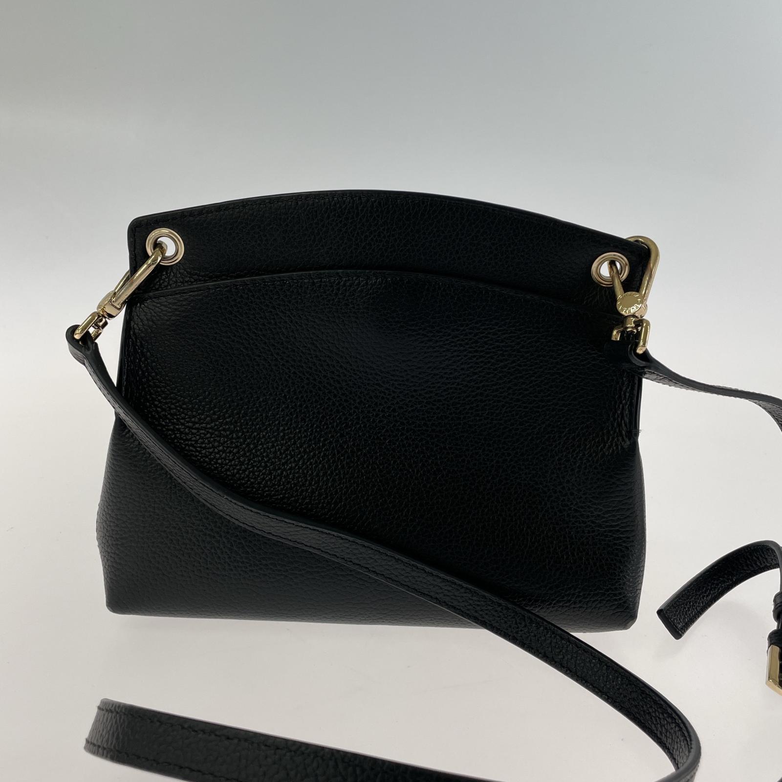 ショルダーバッグ レザーショルダーバッグ BLK ブラック