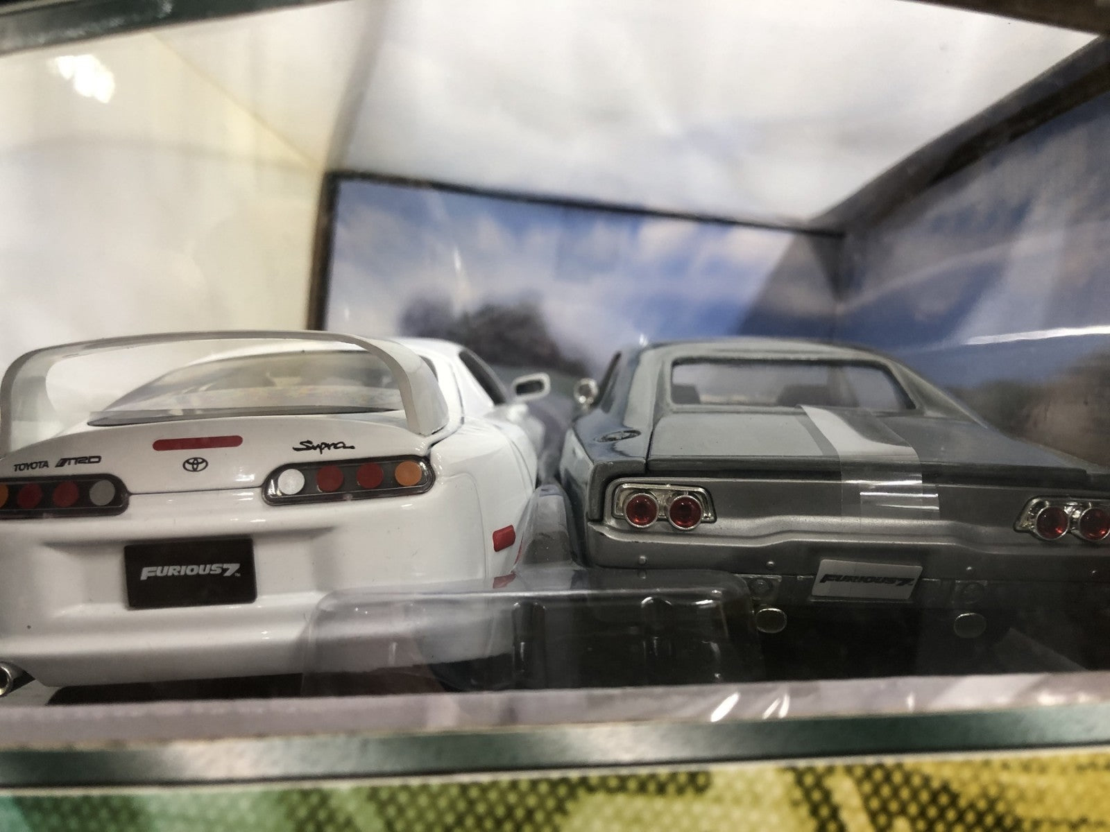 1/24 ドミニク ダッジ・チャージャー R/T& ブライアン トヨタ スープラ スケールカー