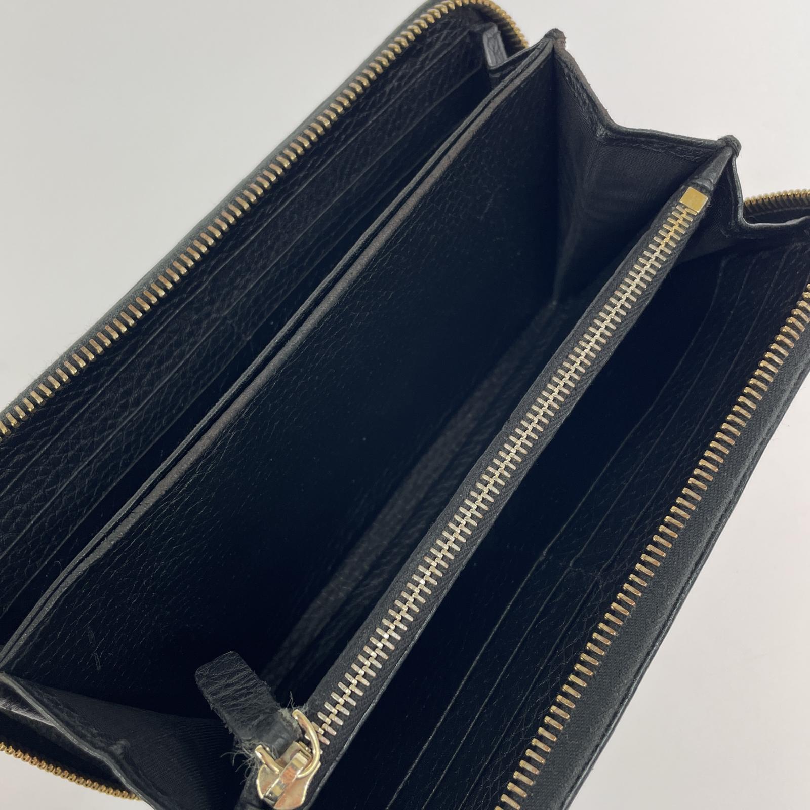 長財布 ロックスタッズ ラウンドジップ 長財布 ブラック