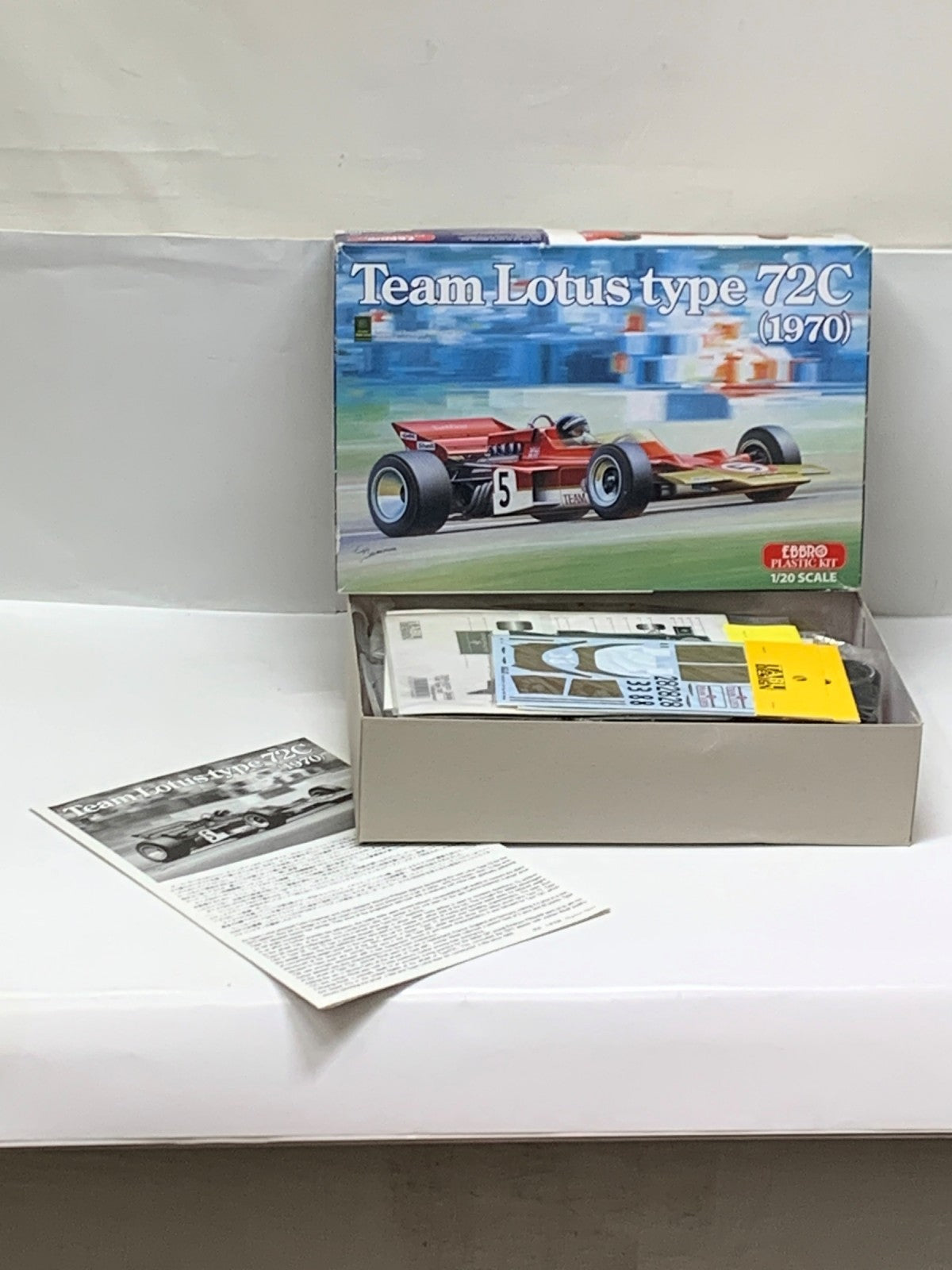 エブロ 001 Team Lotus type 72C 1970 カープラモ・ミニ四駆