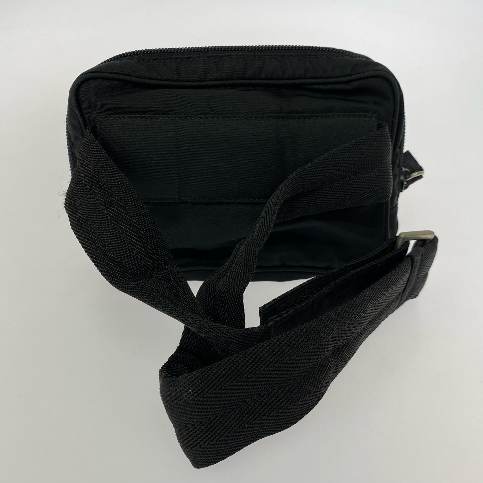 PRADA スポーツライン ボディバッグ