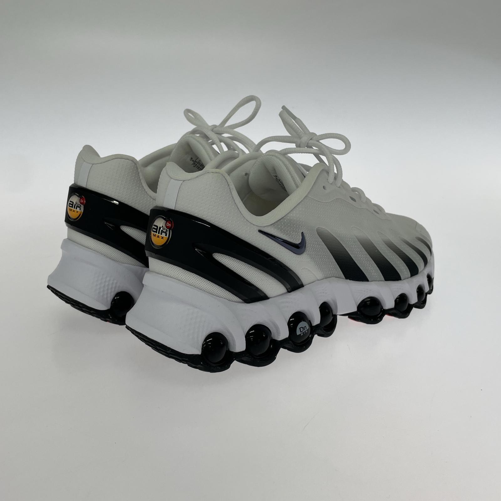 スニーカー AIR MAX DN8 白 27.0cm 27cm (US9 UK8 1/2 EU44) ホワイト