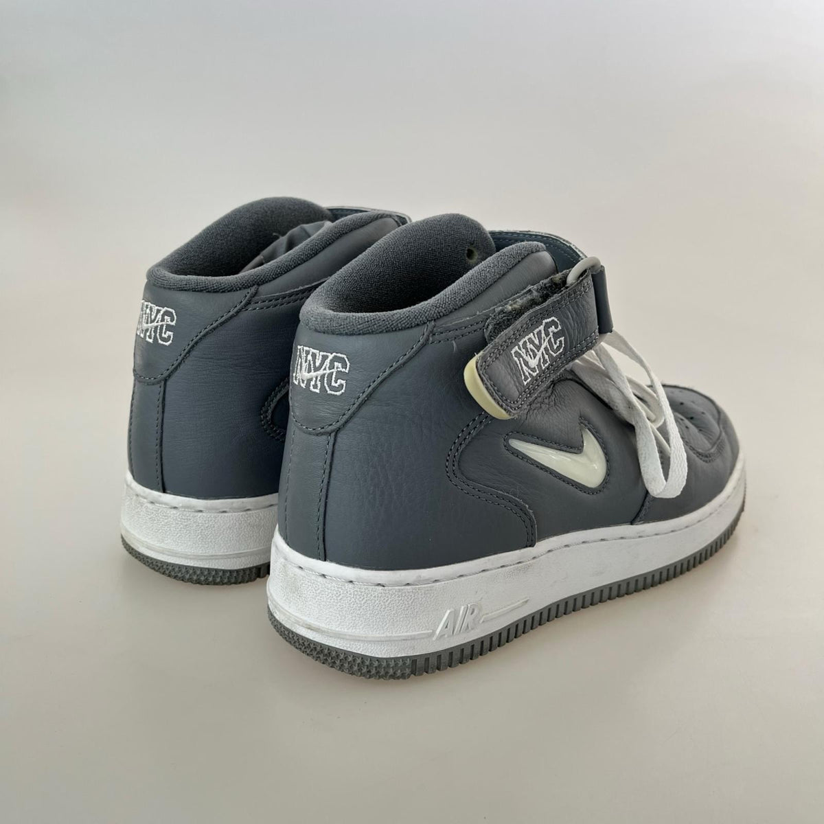 スニーカー Air Force 1 Mid NYC Cool Grey 26cm (US8 UK7 1/2 EU42) グレー