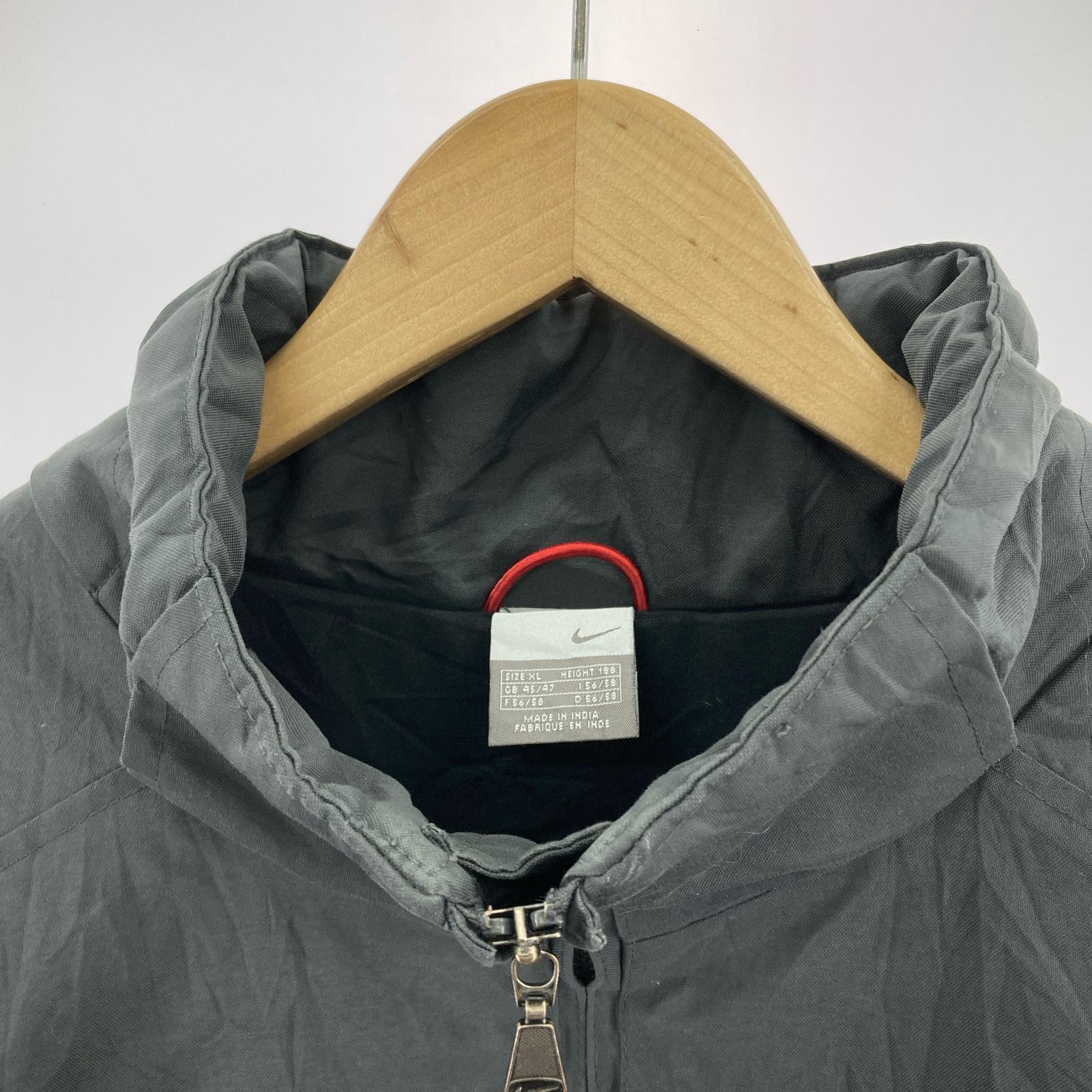 マウンテンパーカー グレー (XL) グレー
