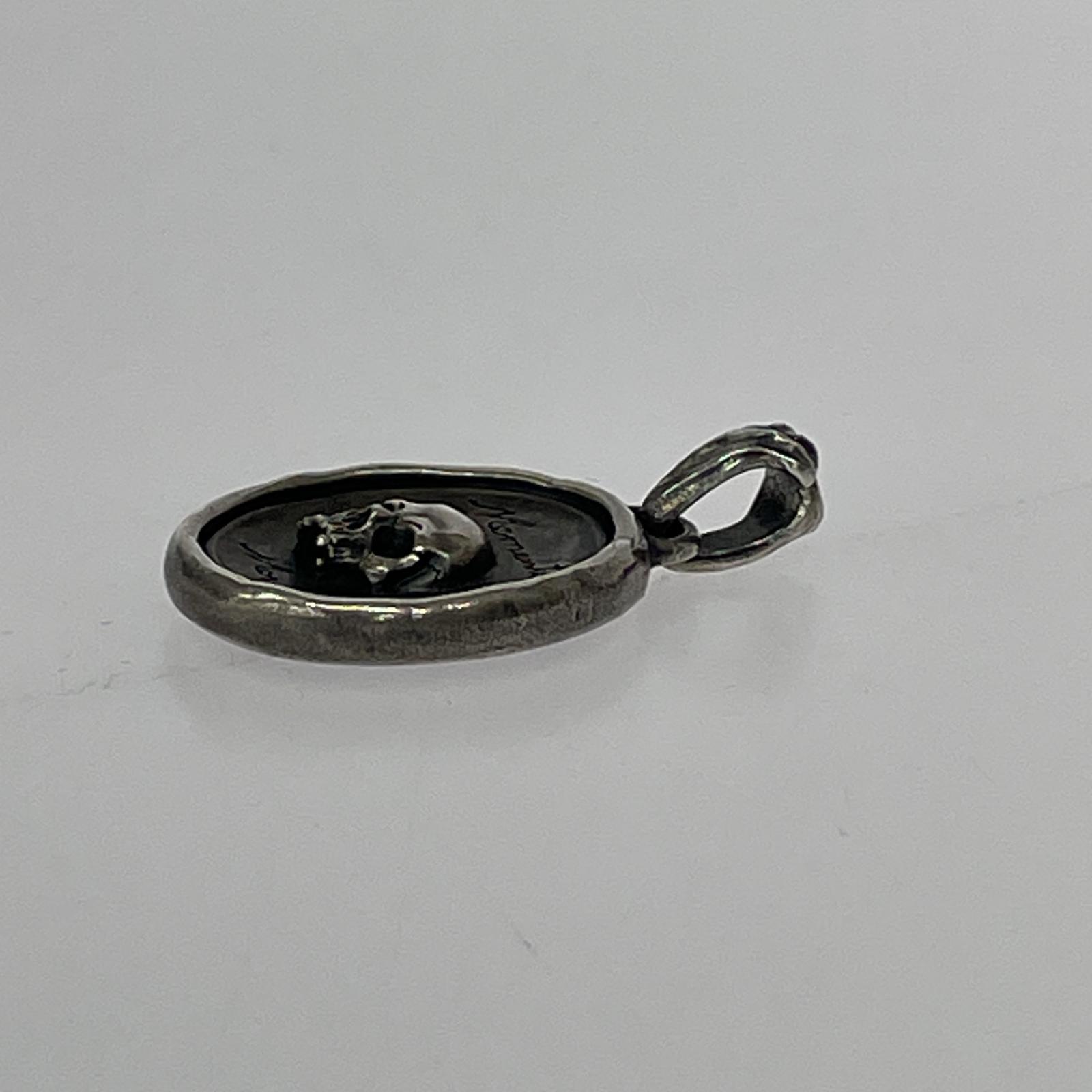 その他アクセサリー Quetzal memento mori スカルトップ