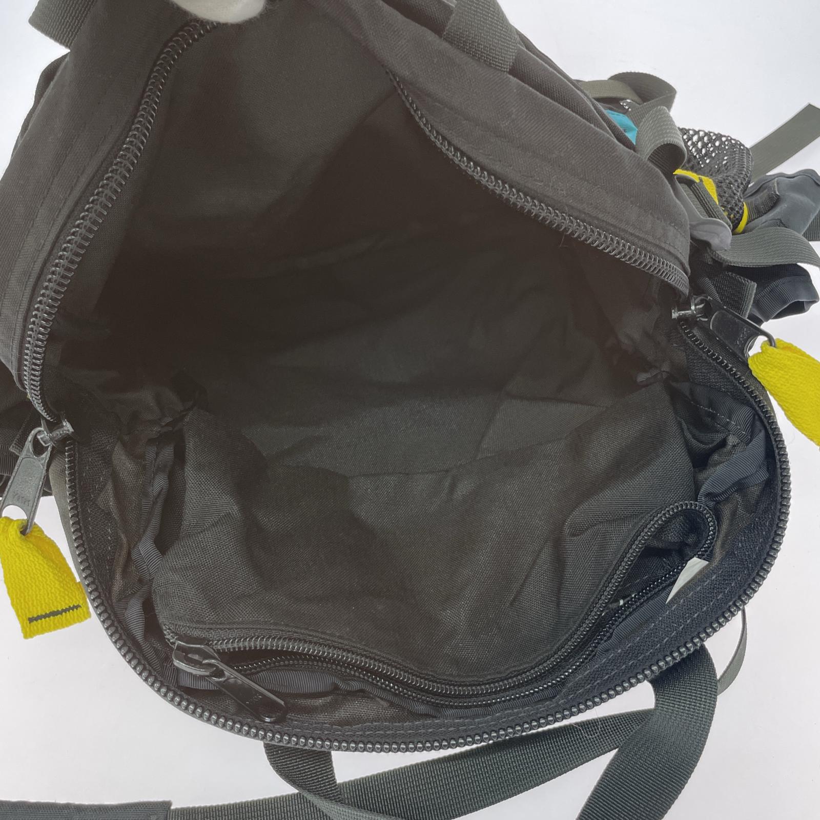 ショルダーバッグ MOUNTAINSMITH ナイロン 黒緑 ブラック