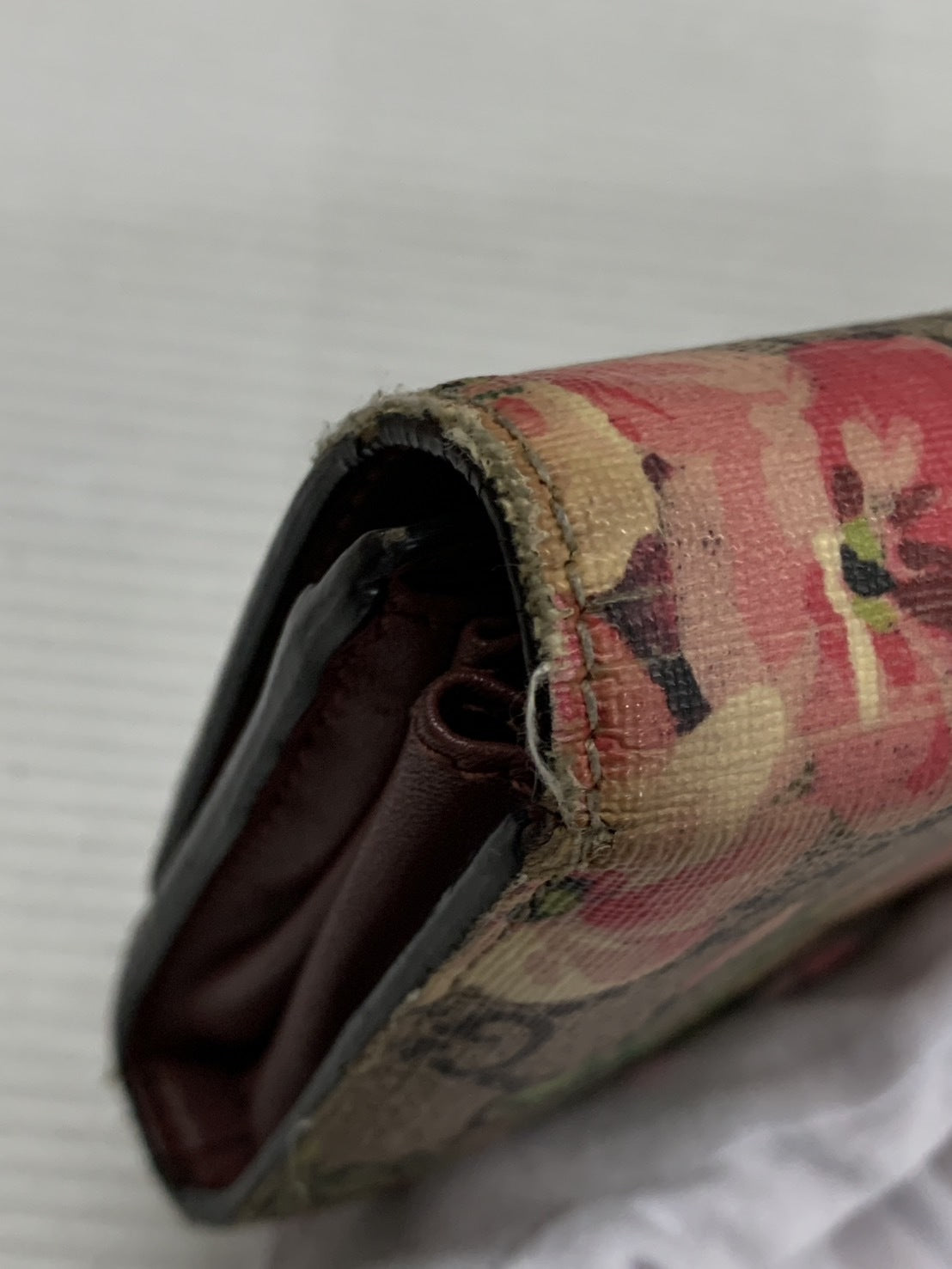 GUCCI GGブルームス GGスプリーム フラワー