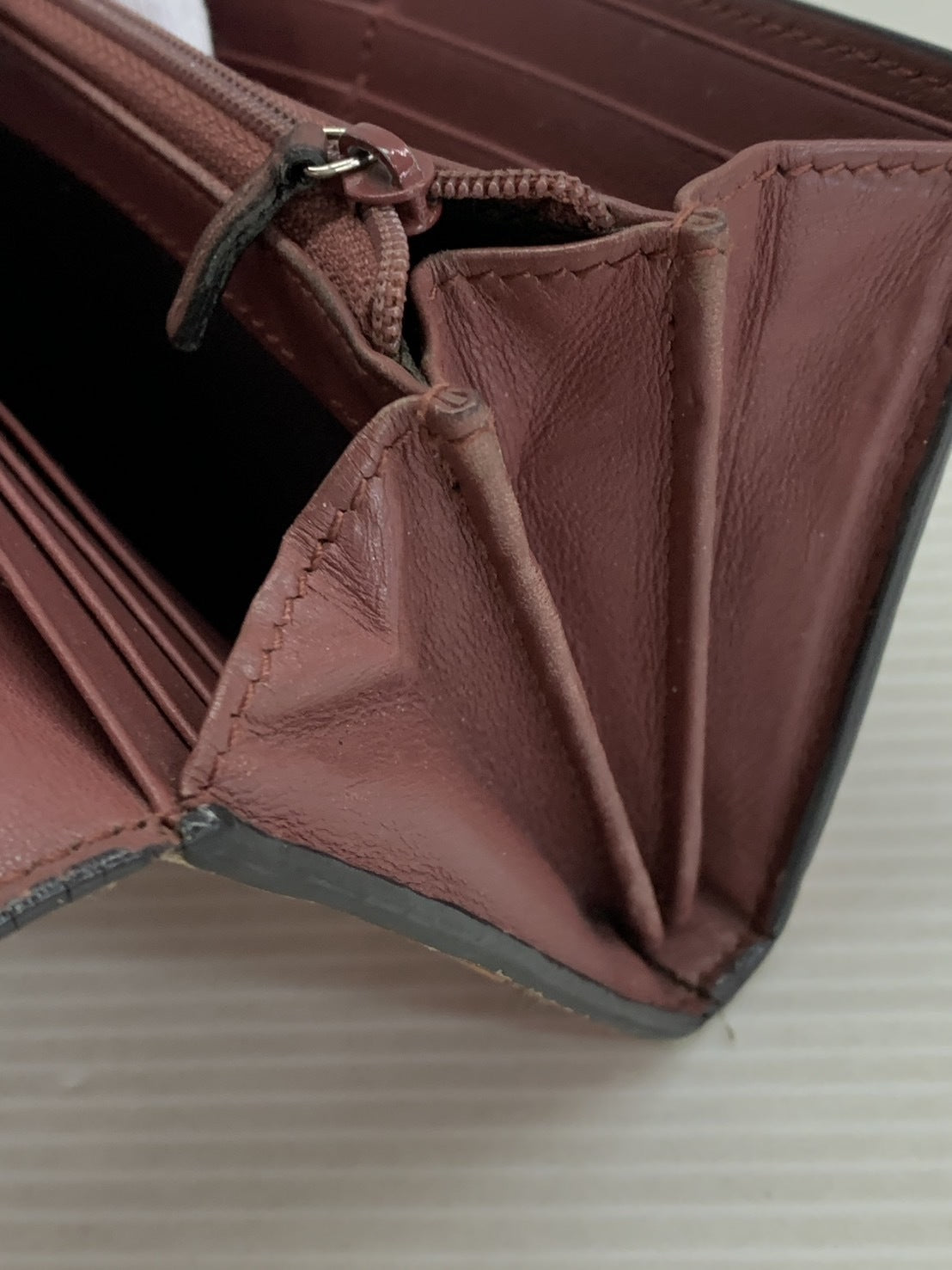 GUCCI GGブルームス GGスプリーム フラワー