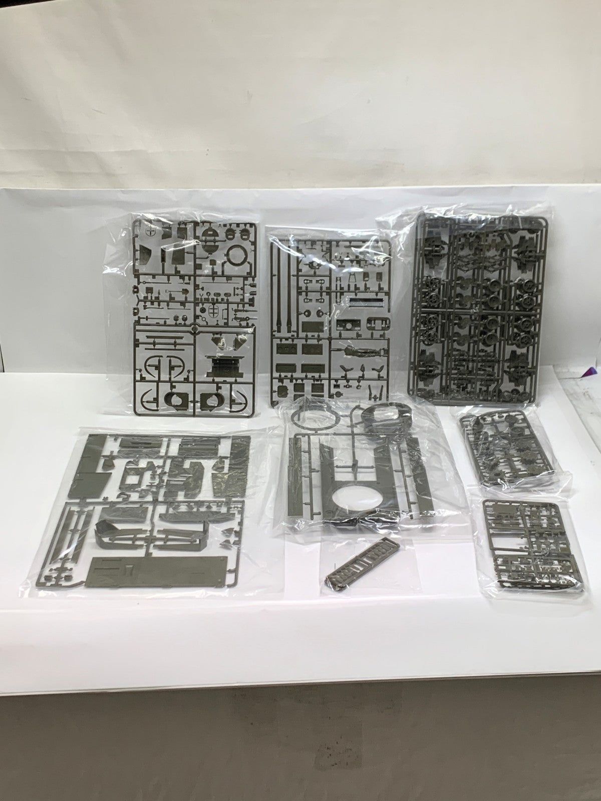 ASUKA MODEL 1/35 シャーマンVC ファイアフライ ミリタリープラモ