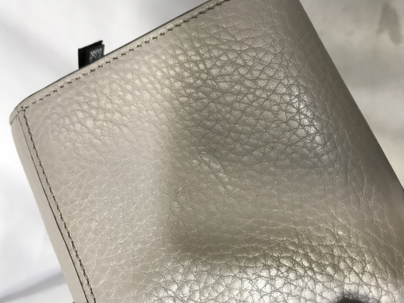 ALPHABET COMPACT WALLET CHC21WP945F57 053