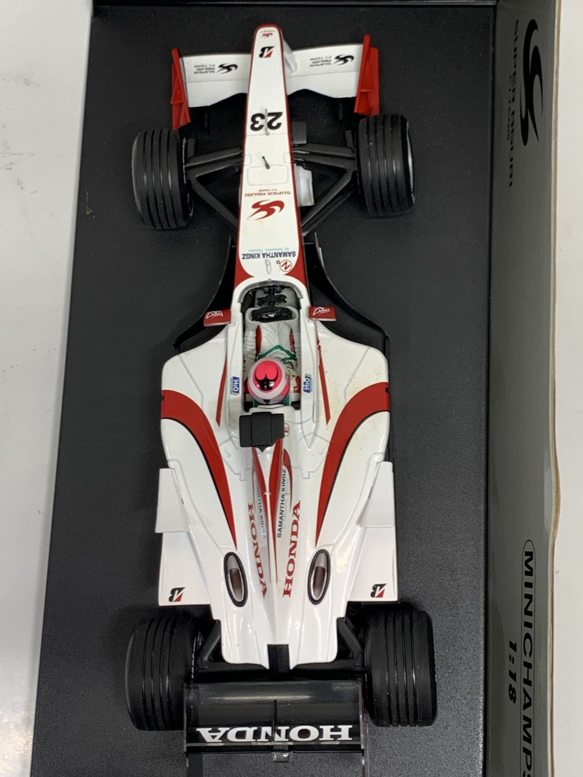 PMA 1/18 スーパーアグリ ショーカー 2006 F.モンタニー #23 スケールカー