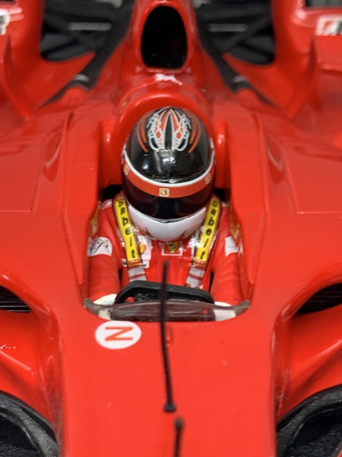 ホットウィール 1/18 F2007 K.ライコネン #6 スケールカー