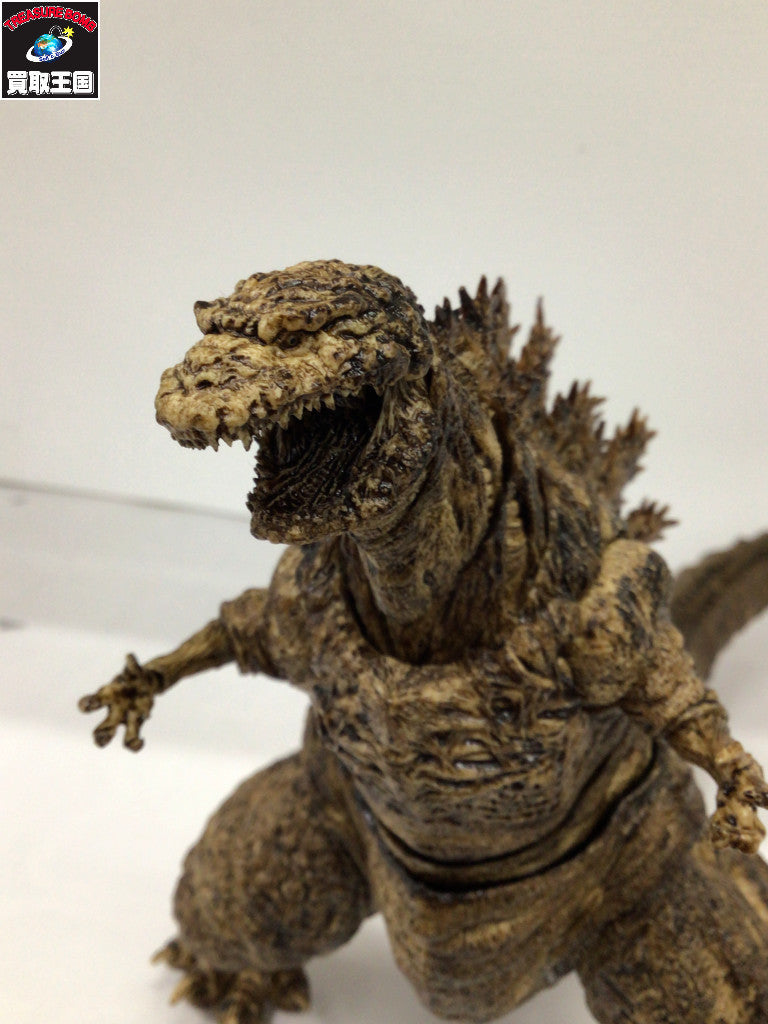 S.H.MonsterArts シン・ゴジラ 第4形態 ゴジラストア限定カラー フィギュア/グッズ