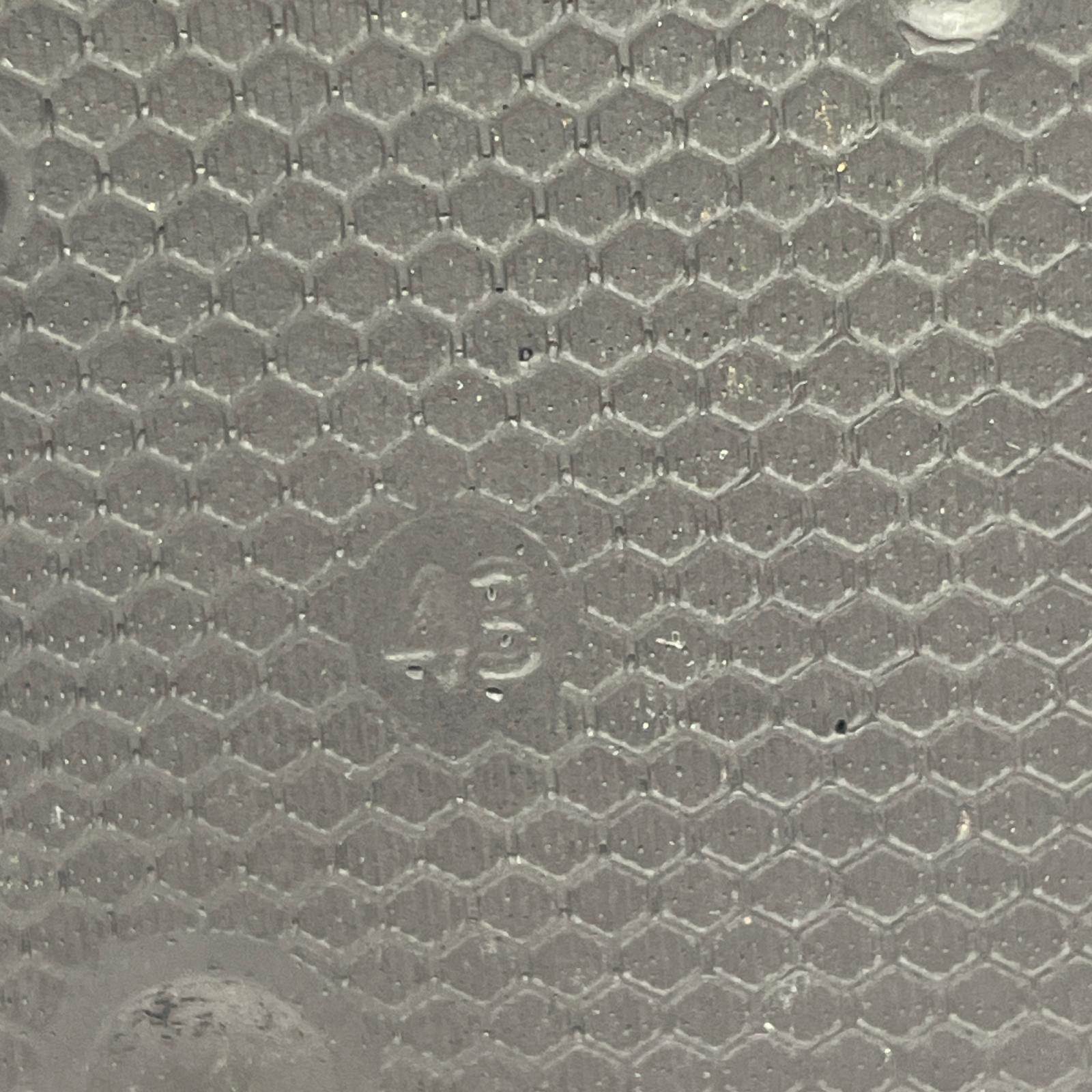 サンダル モノグラムサンダル(43)BLK 43 ブラック