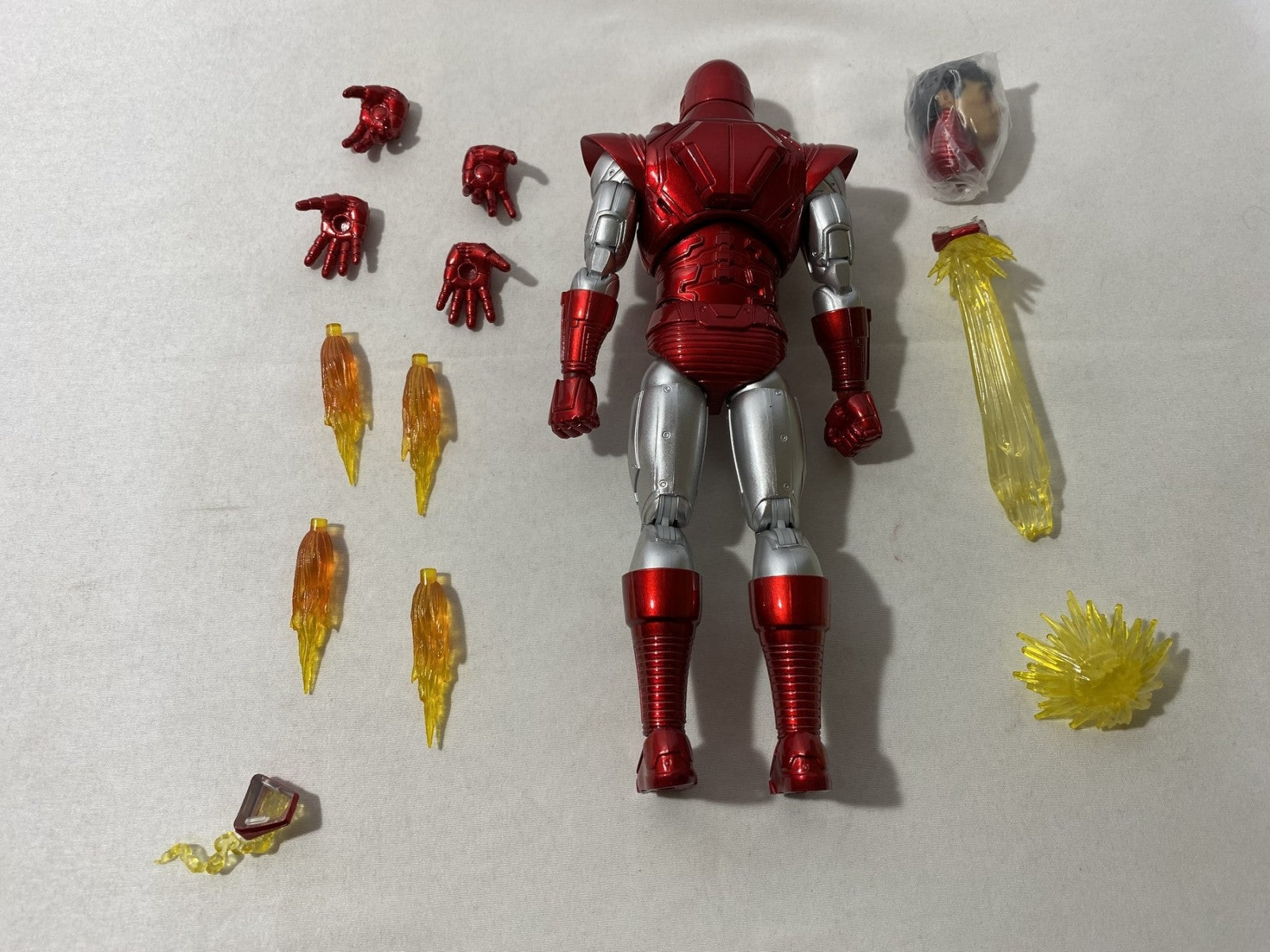 MEZCO ONE:12 シルバーセンチュリオン アイアンマン フィギュア/グッズ