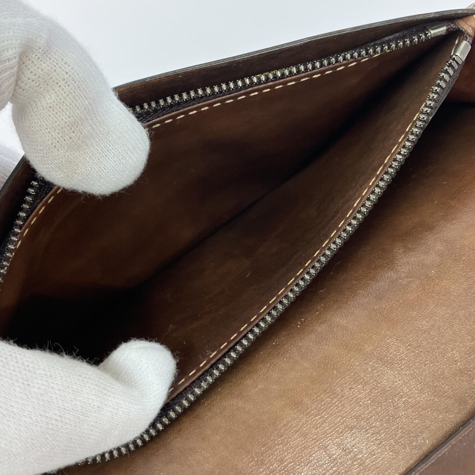 長財布 berluti ブラウン