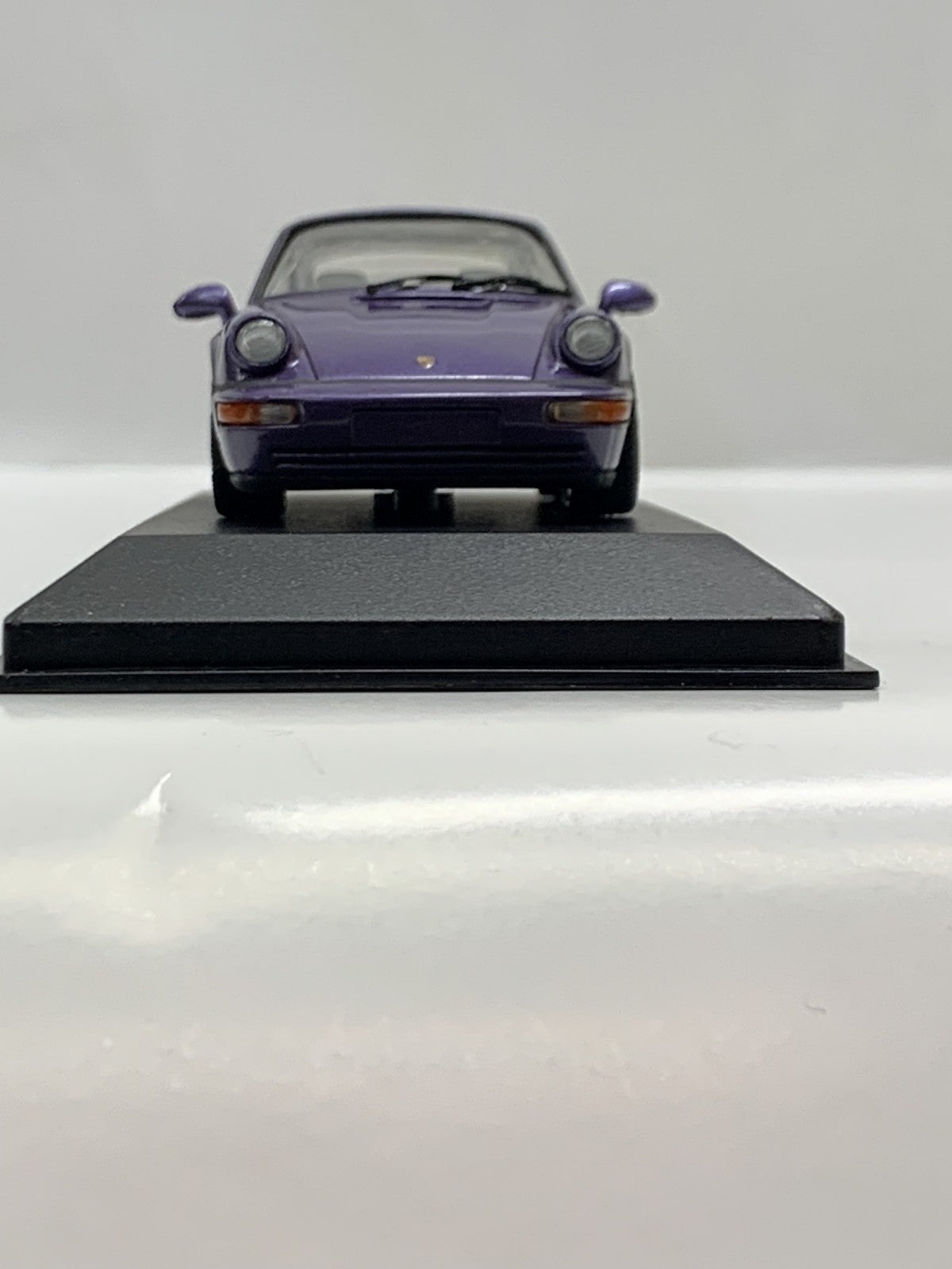1/43 PMA ポルシェ 911 カレラ 2/4 1992 スケールカー