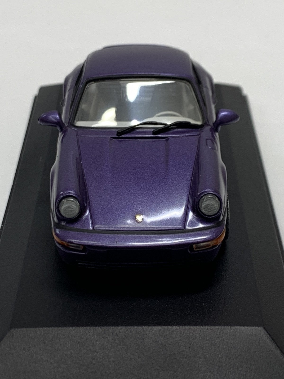 1/43 PMA ポルシェ 911 カレラ 2/4 1992 スケールカー