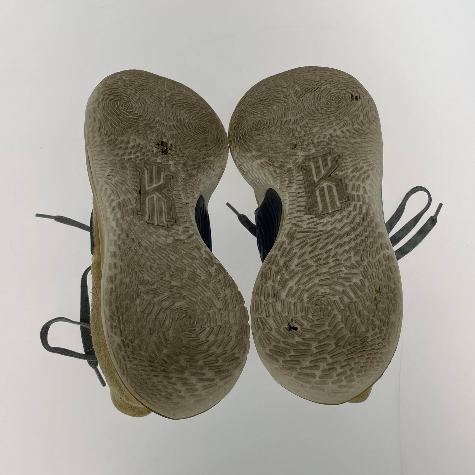スニーカー DA6807-200 KYRIE LOW 3 EP (27.5) 27.5cm (US9 1/2 UK9 EU45) ベージュ