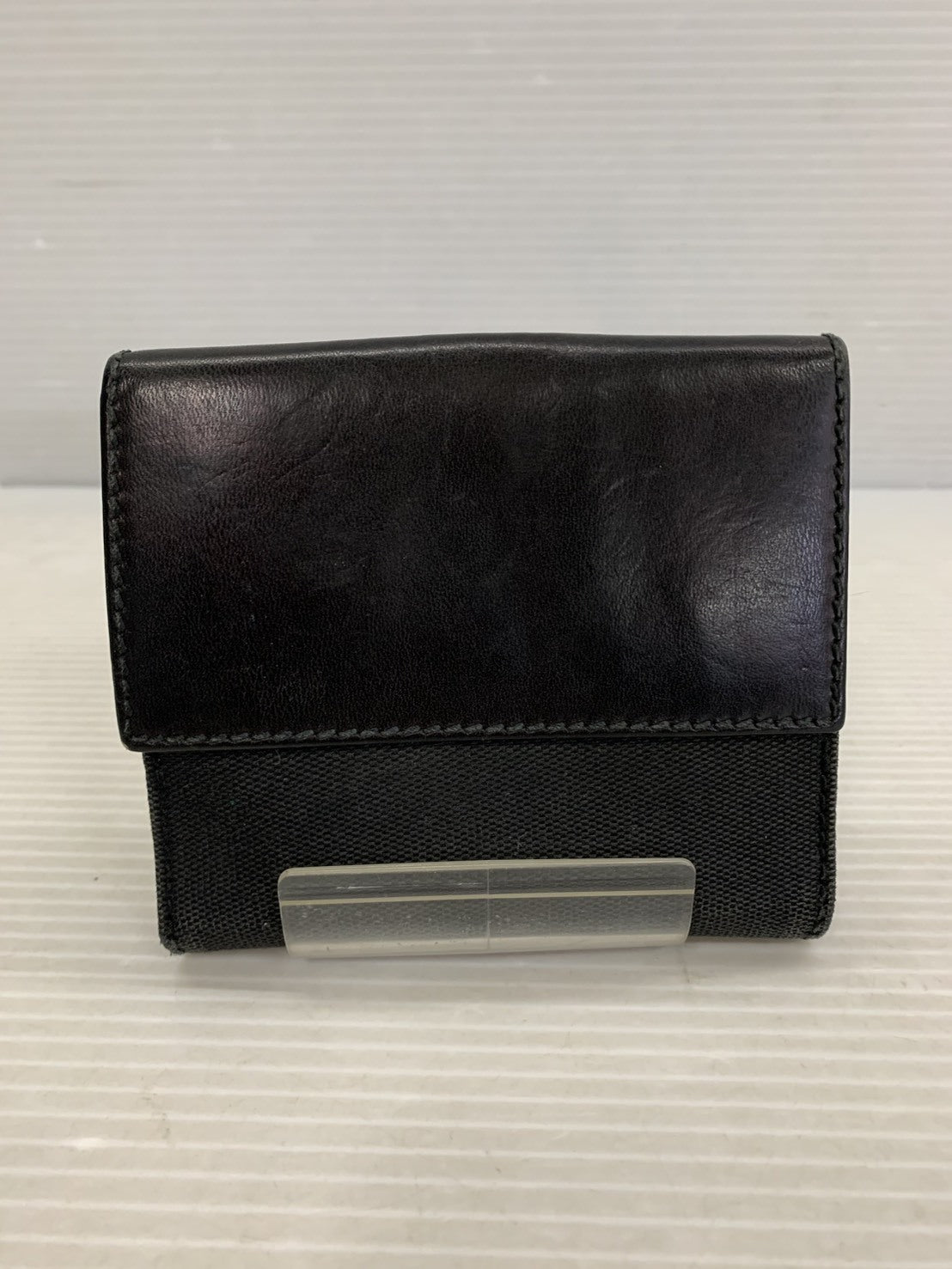 GUCCI 106634 二つ折り財布