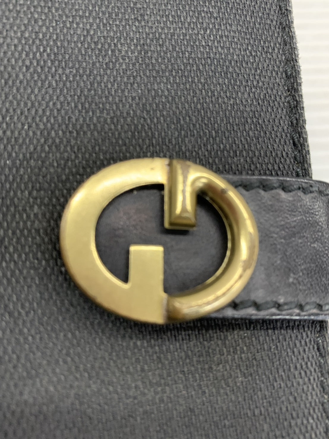 GUCCI 106634 二つ折り財布