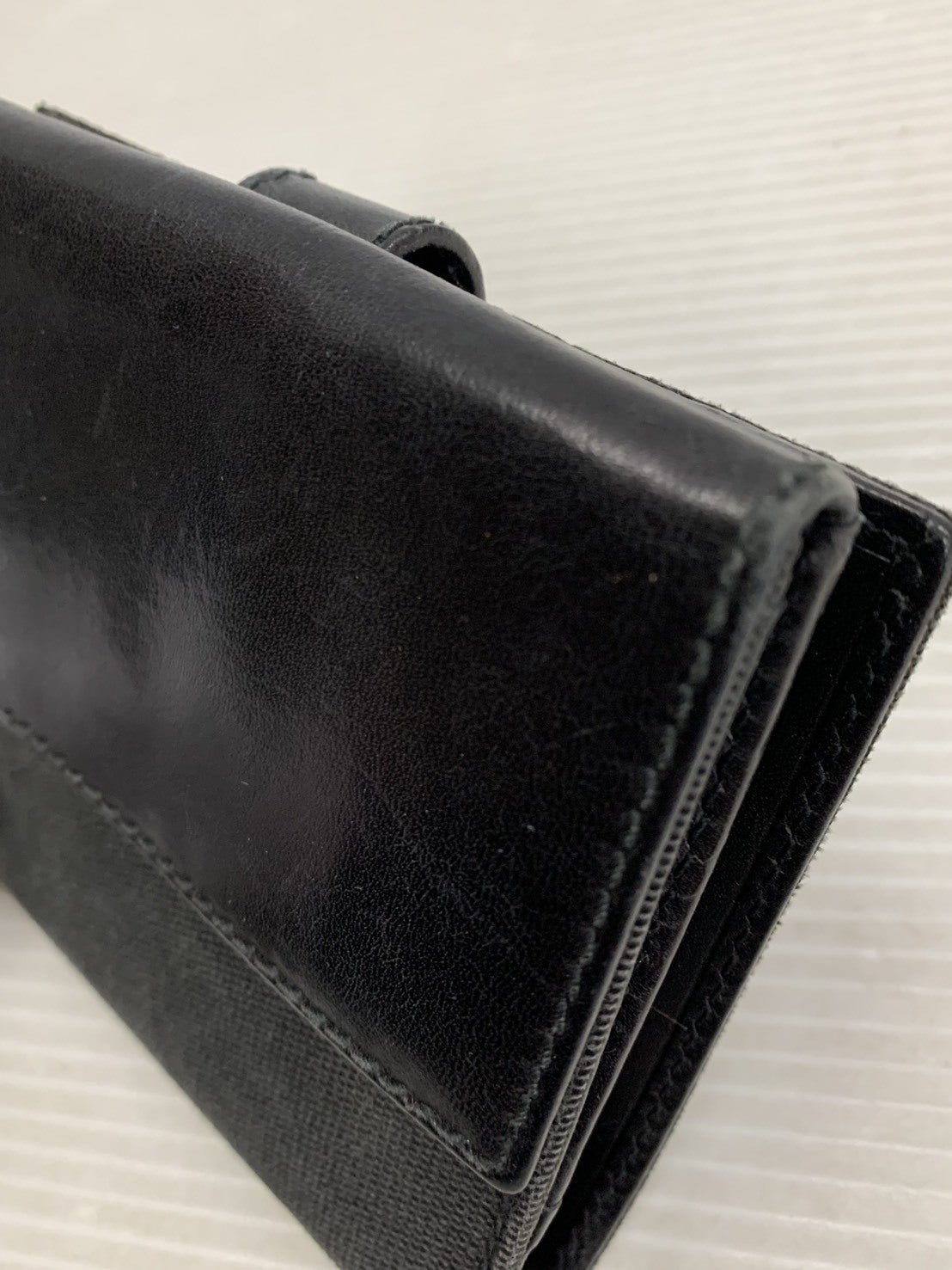GUCCI 106634 二つ折り財布