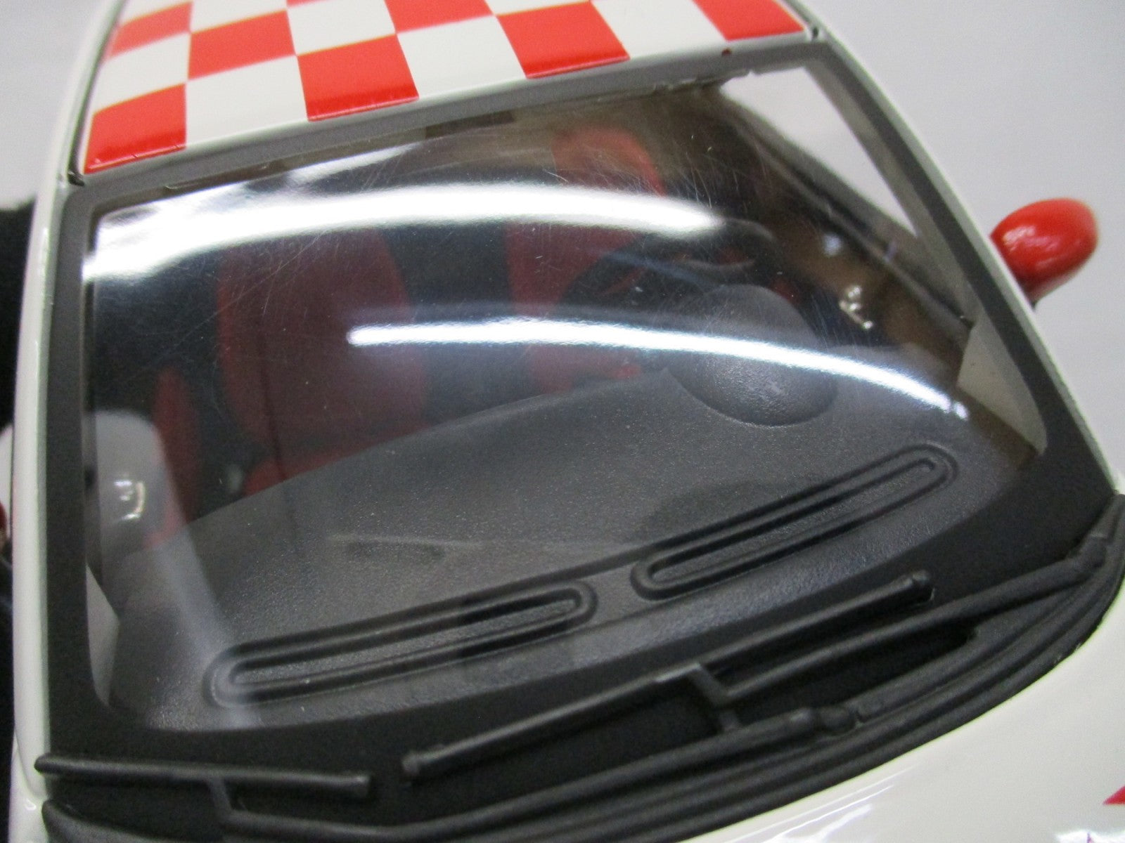 Bburago 1/18 ABARTH 500 2008 スケールカー
