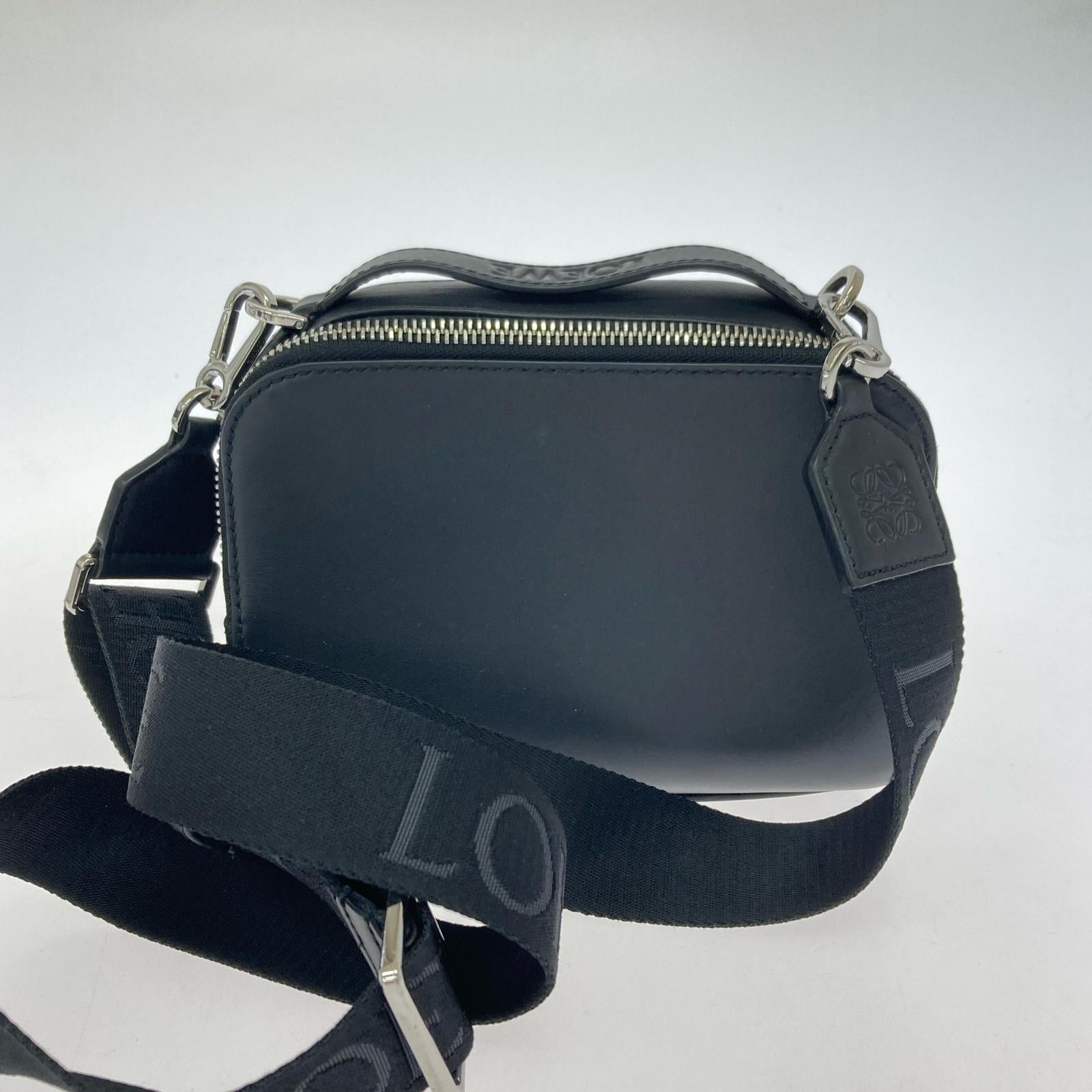 LOEWE/Mini Camera Crossbody Bag/BLK