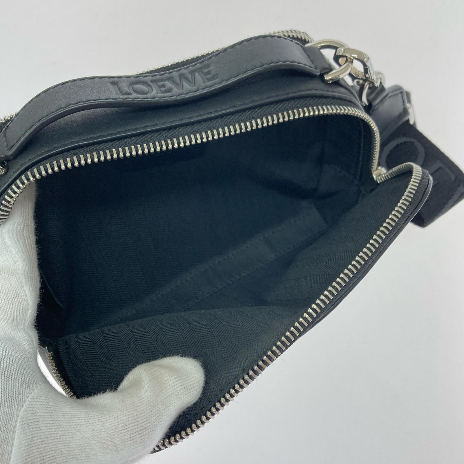 LOEWE/Mini Camera Crossbody Bag/BLK