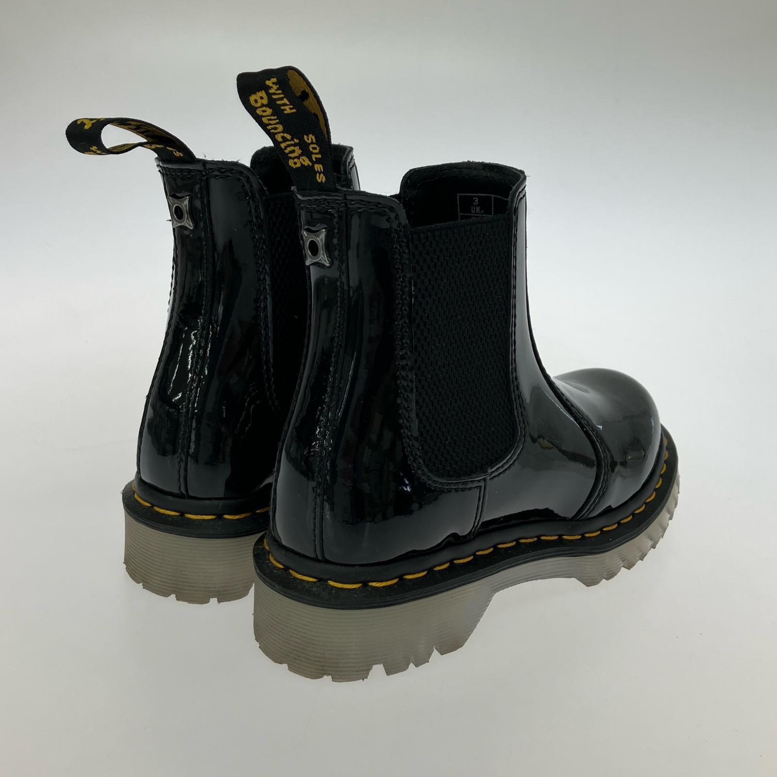 ブーツ 2976 ICED BN Black Patent Lamper 22.0cm ブラック