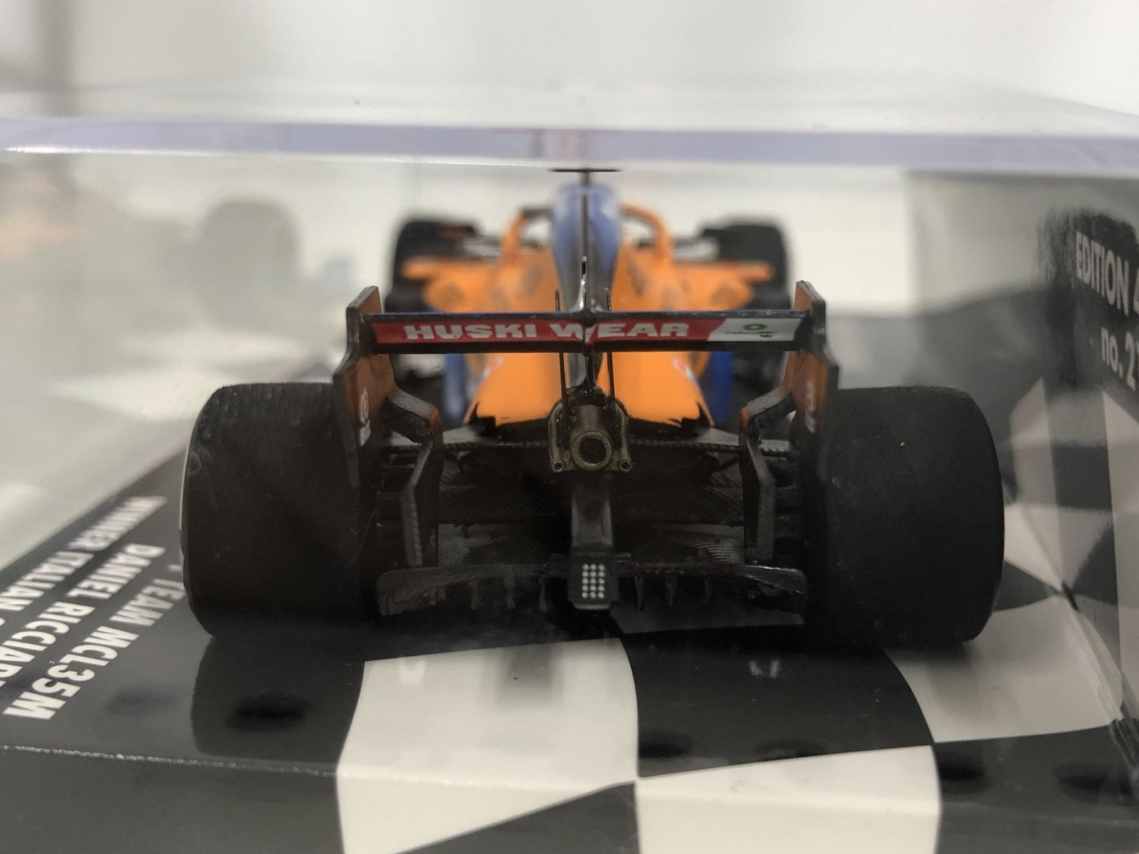 1/43 マクラーレン F1 チーム MCL35M スケールカー