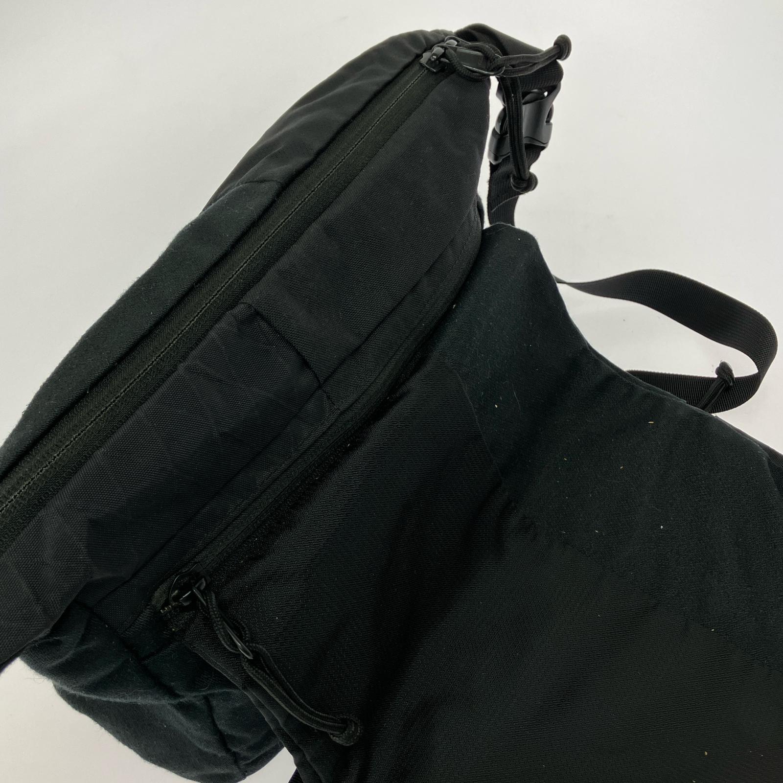 ショルダーバッグ FULL MOON BLK ブラック
