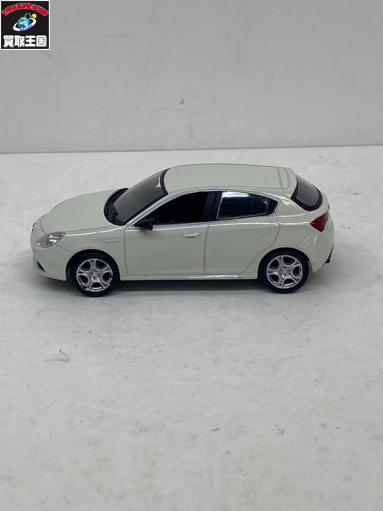1/43 ノレブ アルファロメオ ジュリエッタ スケールカー
