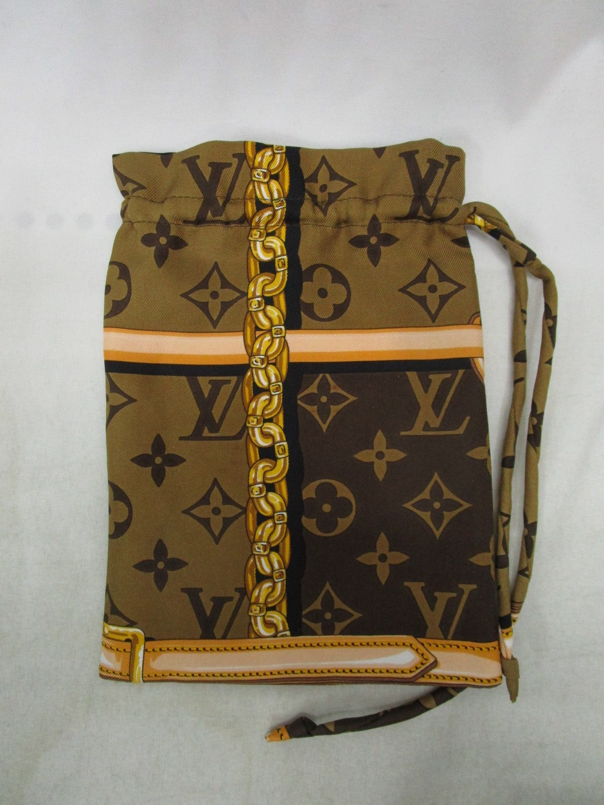 LOUIS VUITTON マスク モノグラム