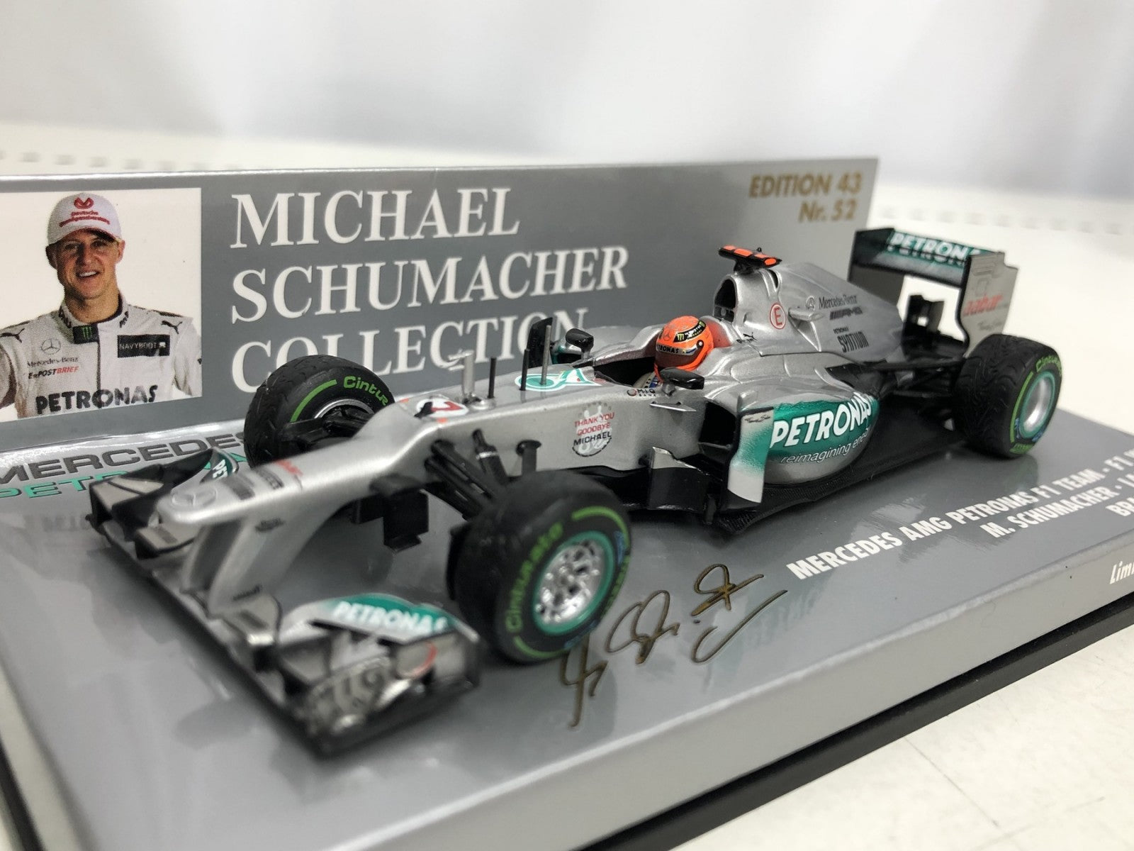 シューマッハー メルセデス AMG W03 #7 スケールカー