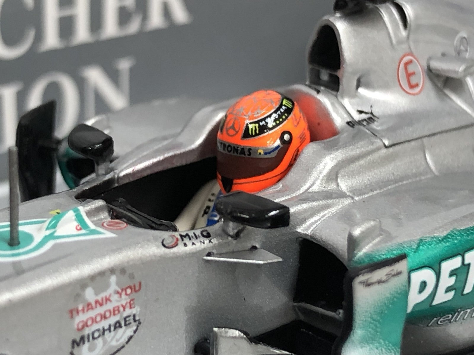シューマッハー メルセデス AMG W03 #7 スケールカー