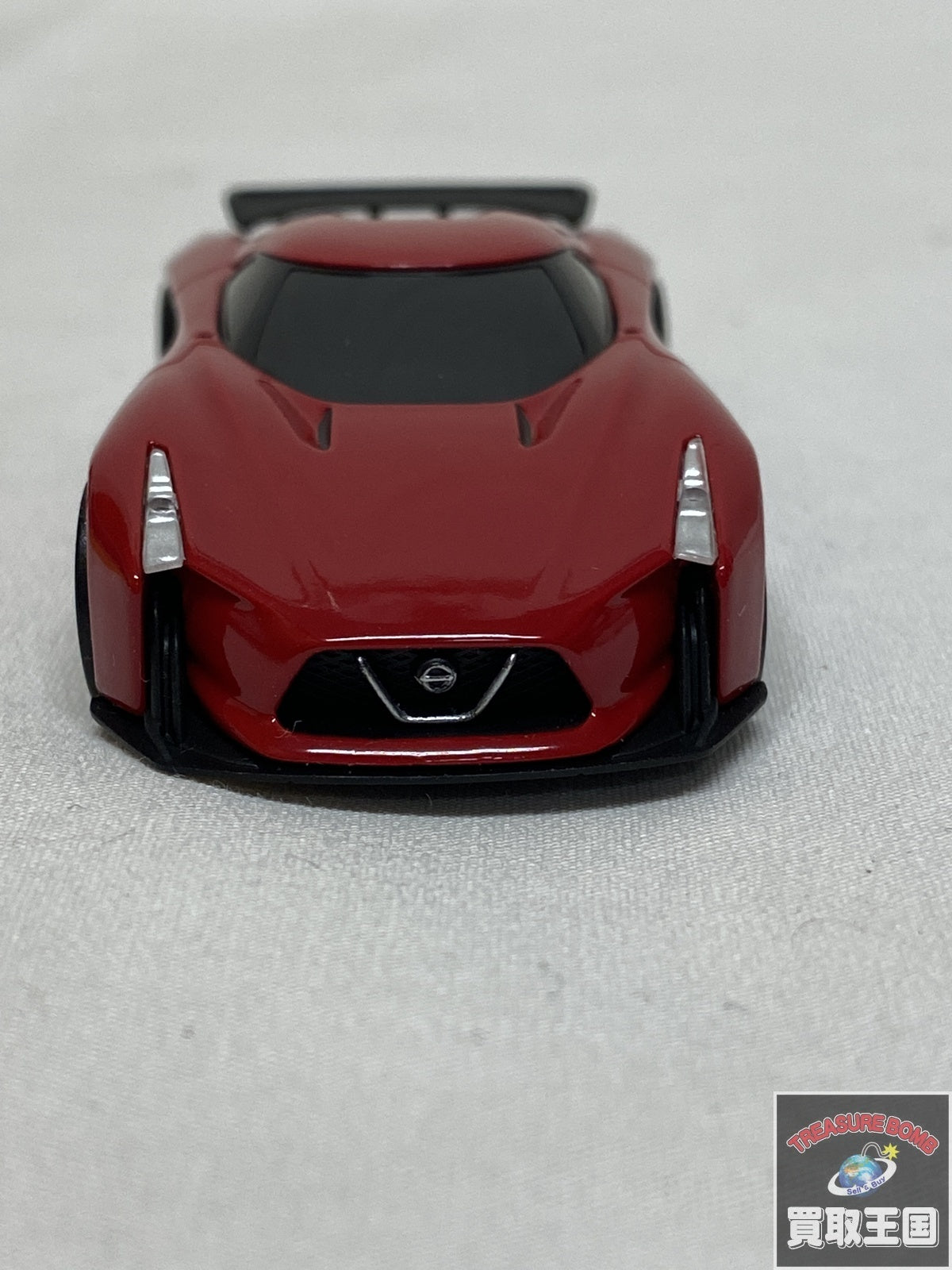 LIMITED VINTAGE NEO NISSAN CONCEPT 2020 トミカ