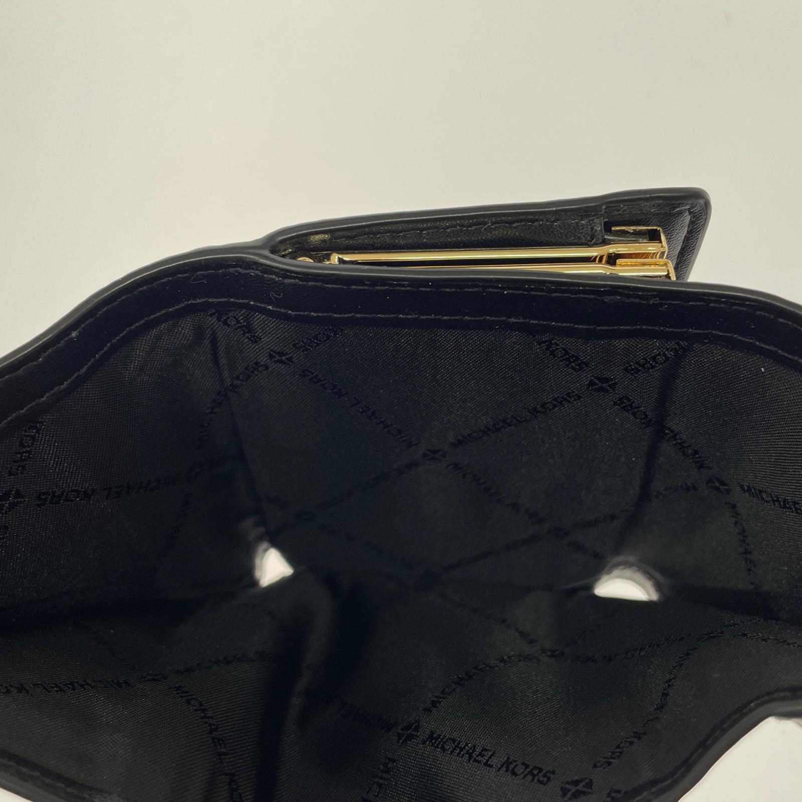 コンパクトウォレット MICHEAL KORS 三つ折り財布 ブラック