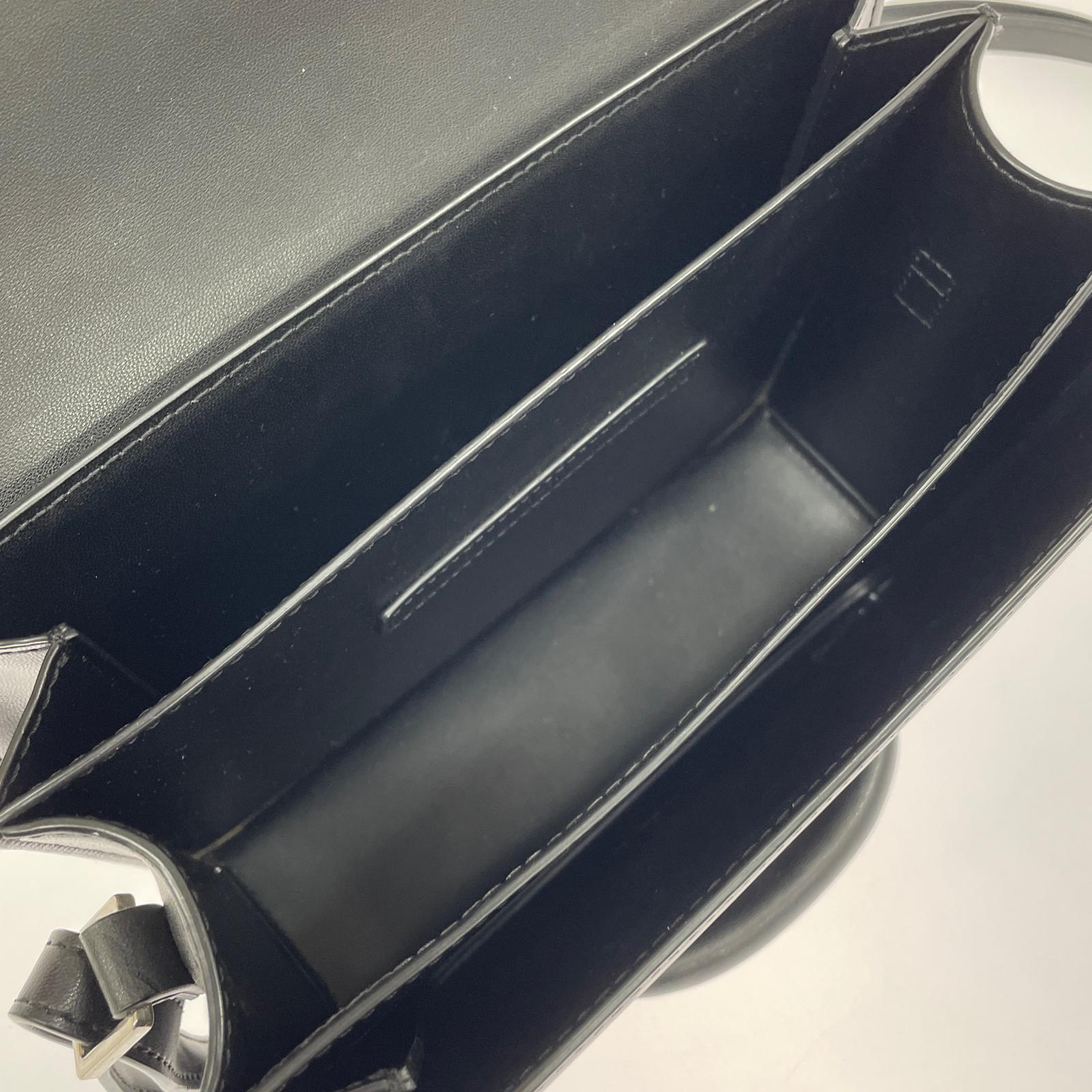 ショルダーバッグ VASIC CITY MINI レザーショルダーバッグ 黒 ブラック