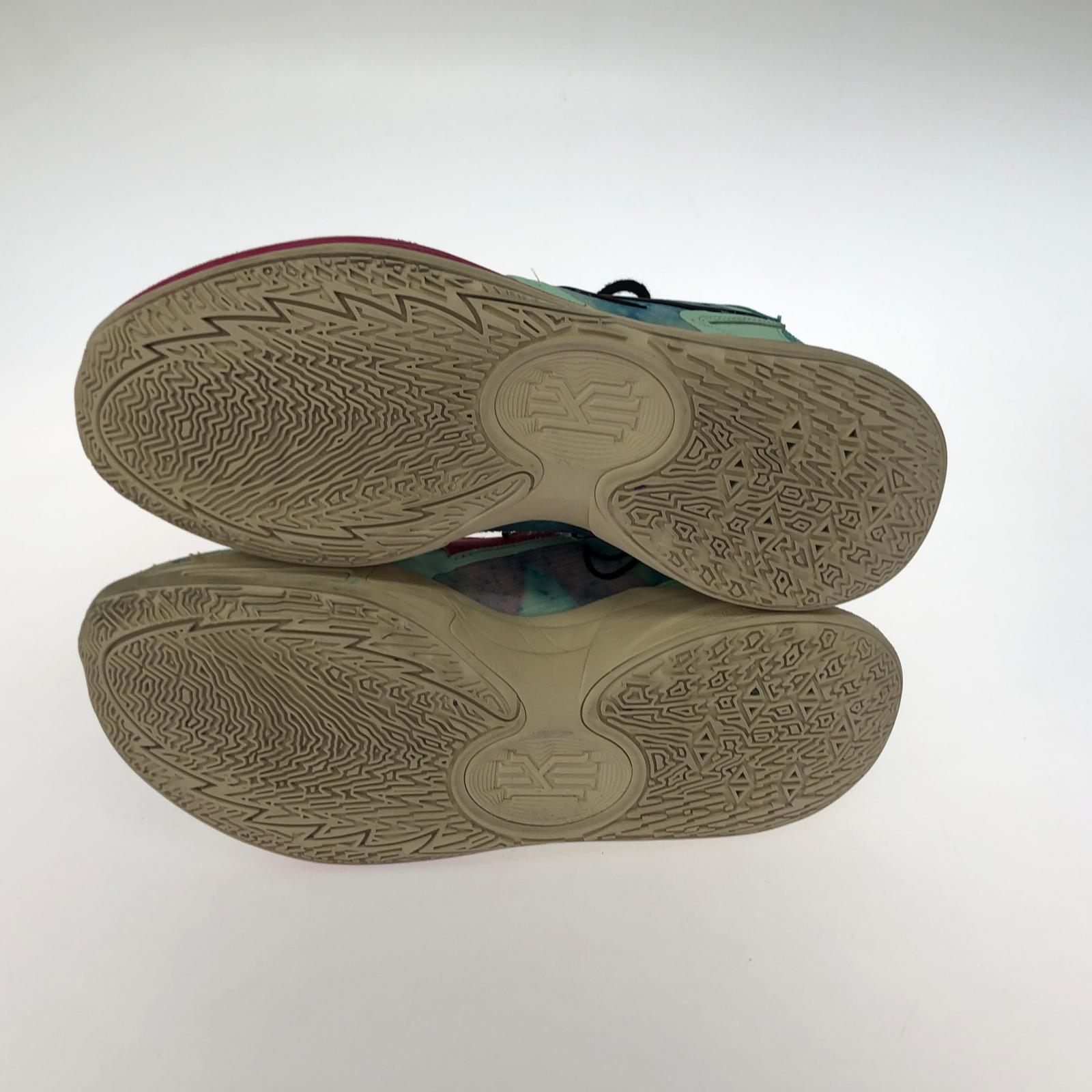 スニーカー KYRIE LOW 5 COMMUNITY DV2530-900 29cm (US11 UK10 1/2 EU48)