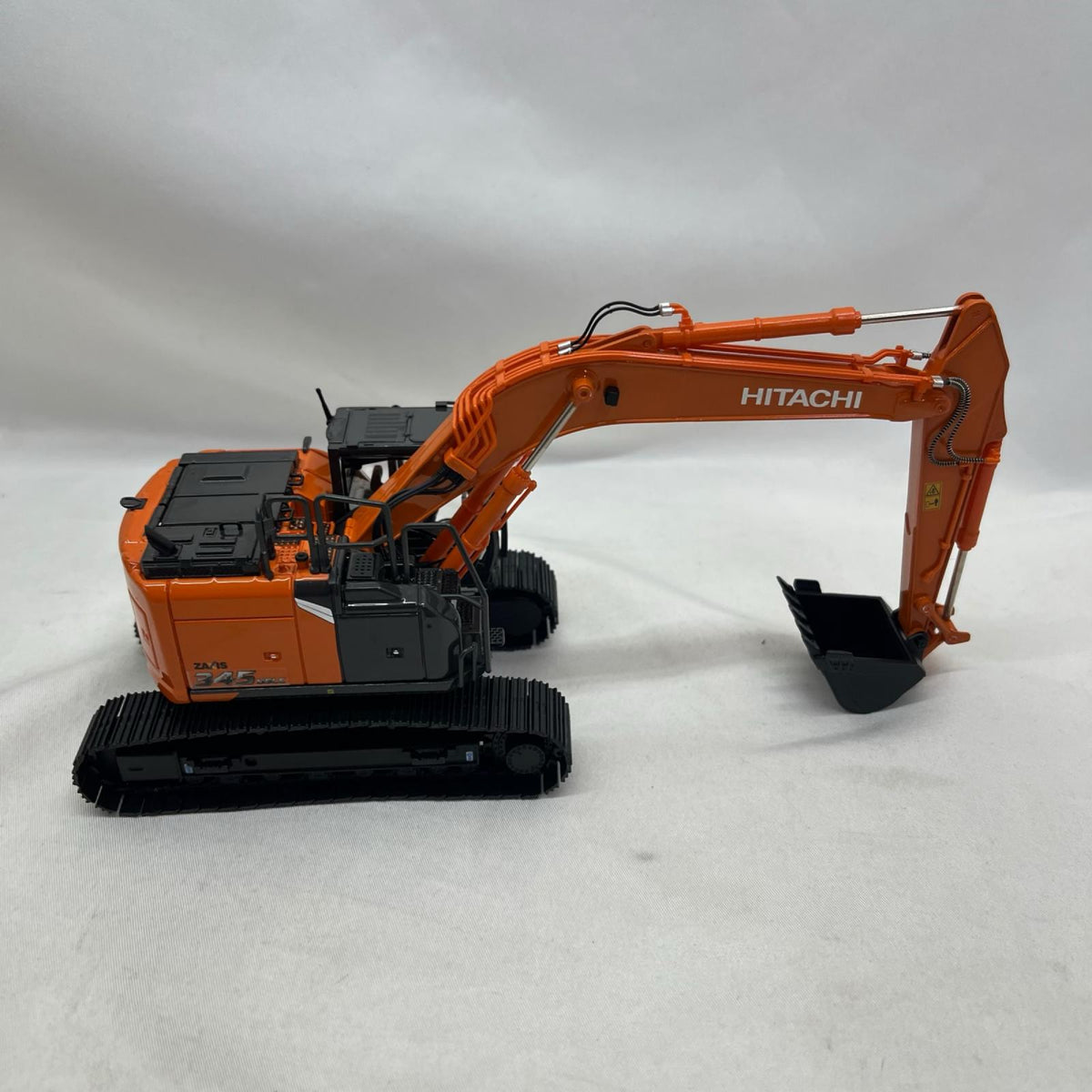 日立建機 1/50 ZAXIS345 ミニカーその他