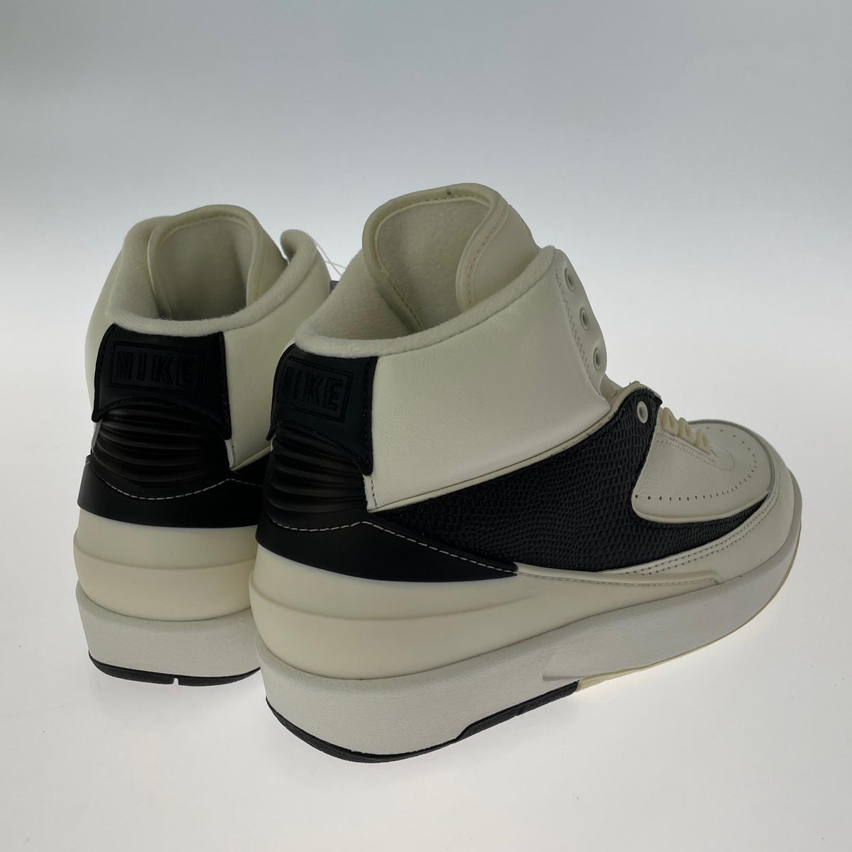 スニーカー WMNS AIR JORDAN 2 US10.5 27.5cm 27.5cm (US9 1/2 UK9 EU45) ホワイト
