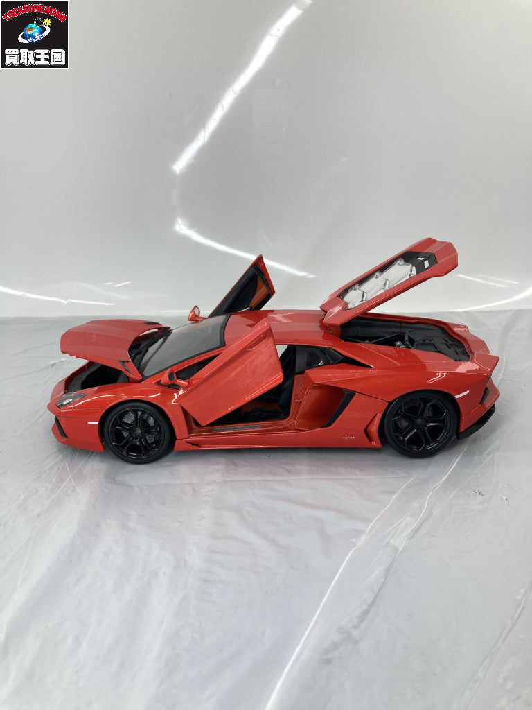 Lamborghini Aventador LP700-4 red 1/18 スケールカー